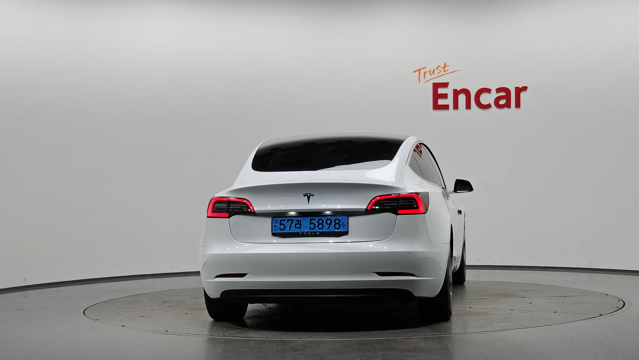 Tesla 3 RWD 2020 3/5