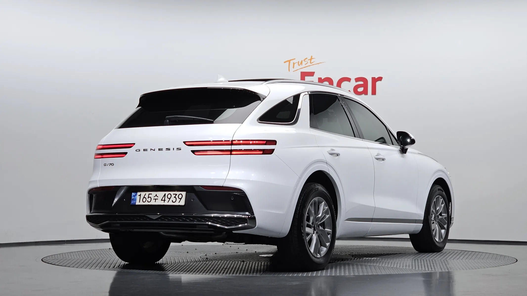 Genesis GV70 2.5T 2WD 2024 2/37