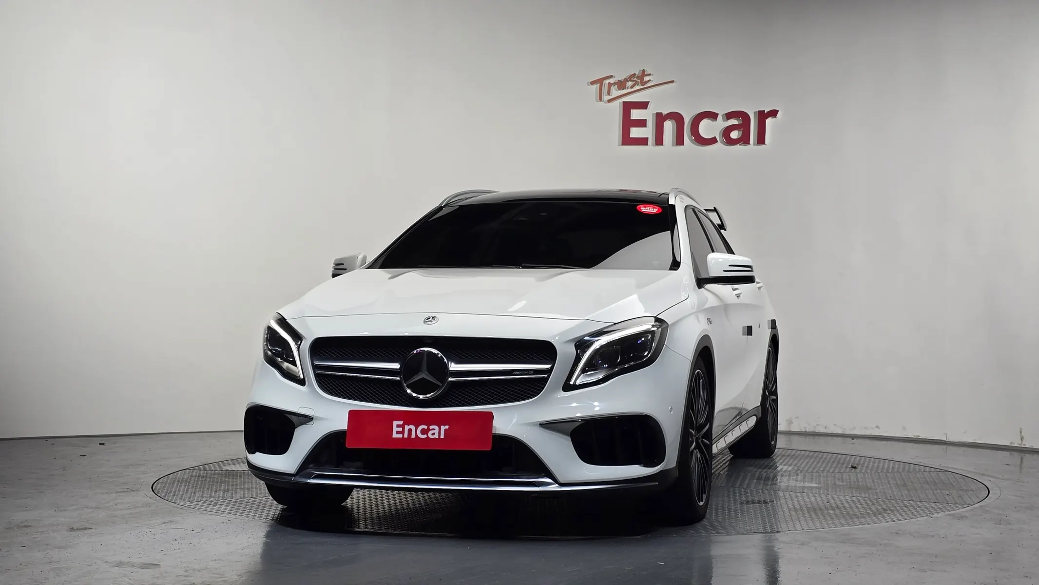 Mercedes-Benz GLA-Class X156 GLA45 AMG 4MATIC 2018 3/33