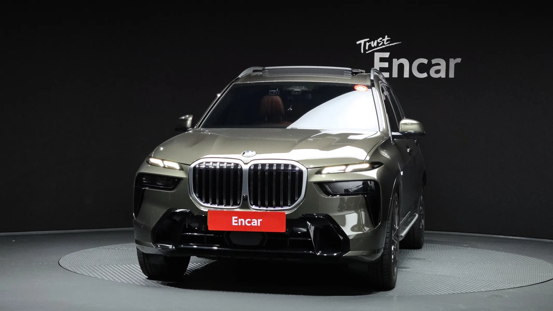BMW X7 (G07) xDrive 40i M 7 2025 3/36
