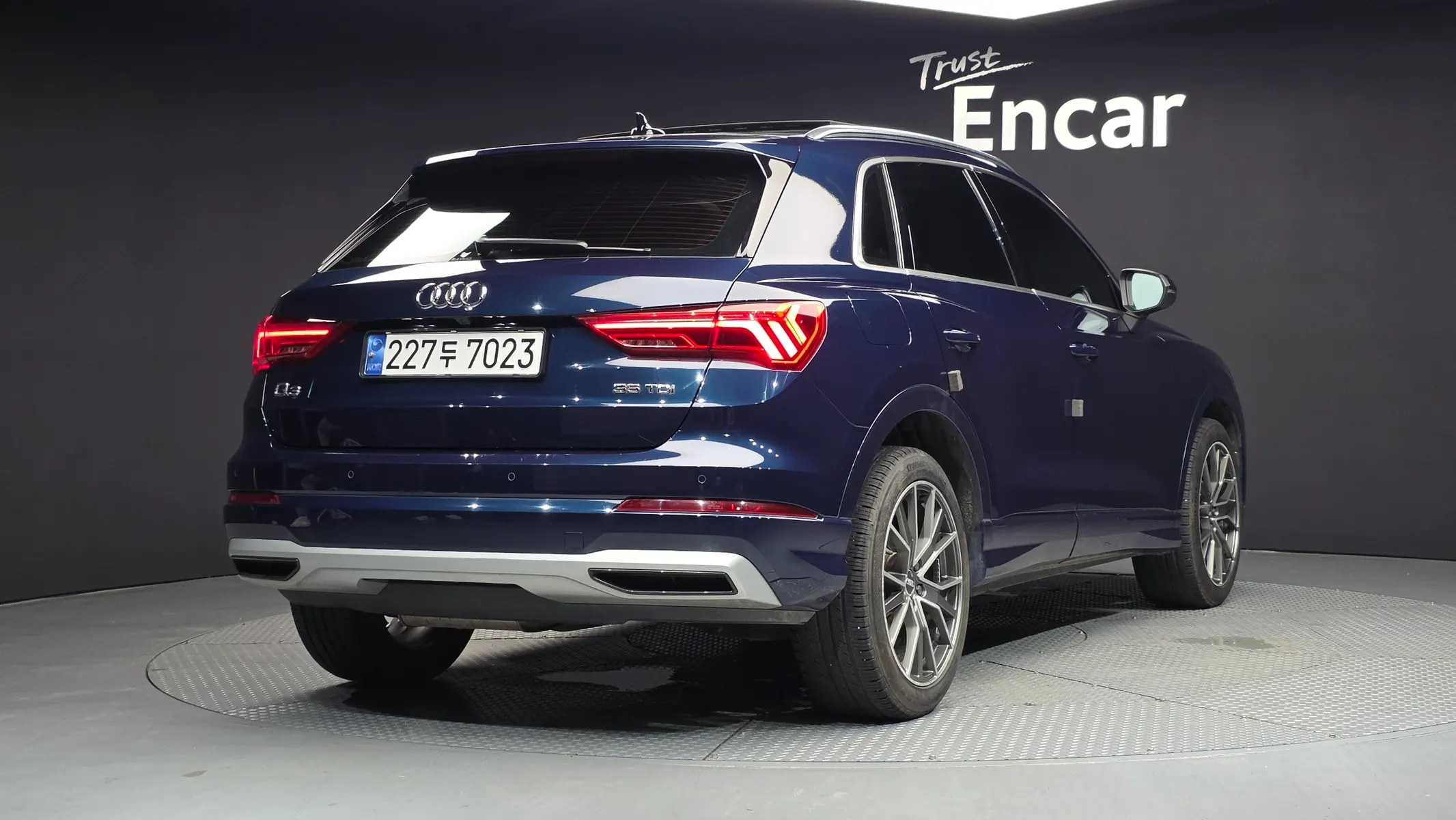 Audi Q3 (F3) 35 TDI 2020 2/34