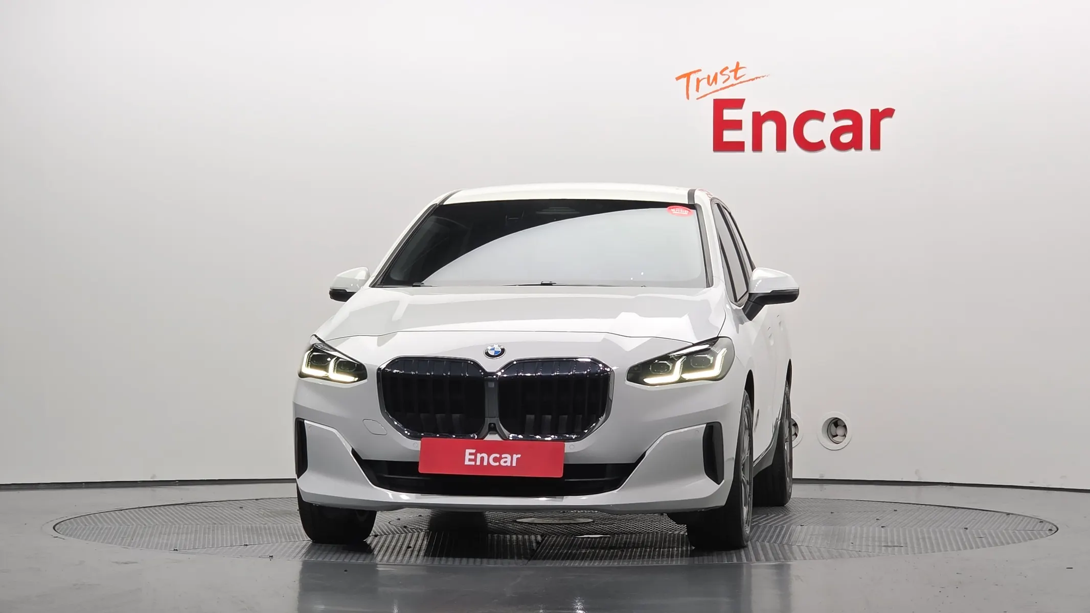 BMW 2 Series Tourer (U06) 220i 2023 3/32