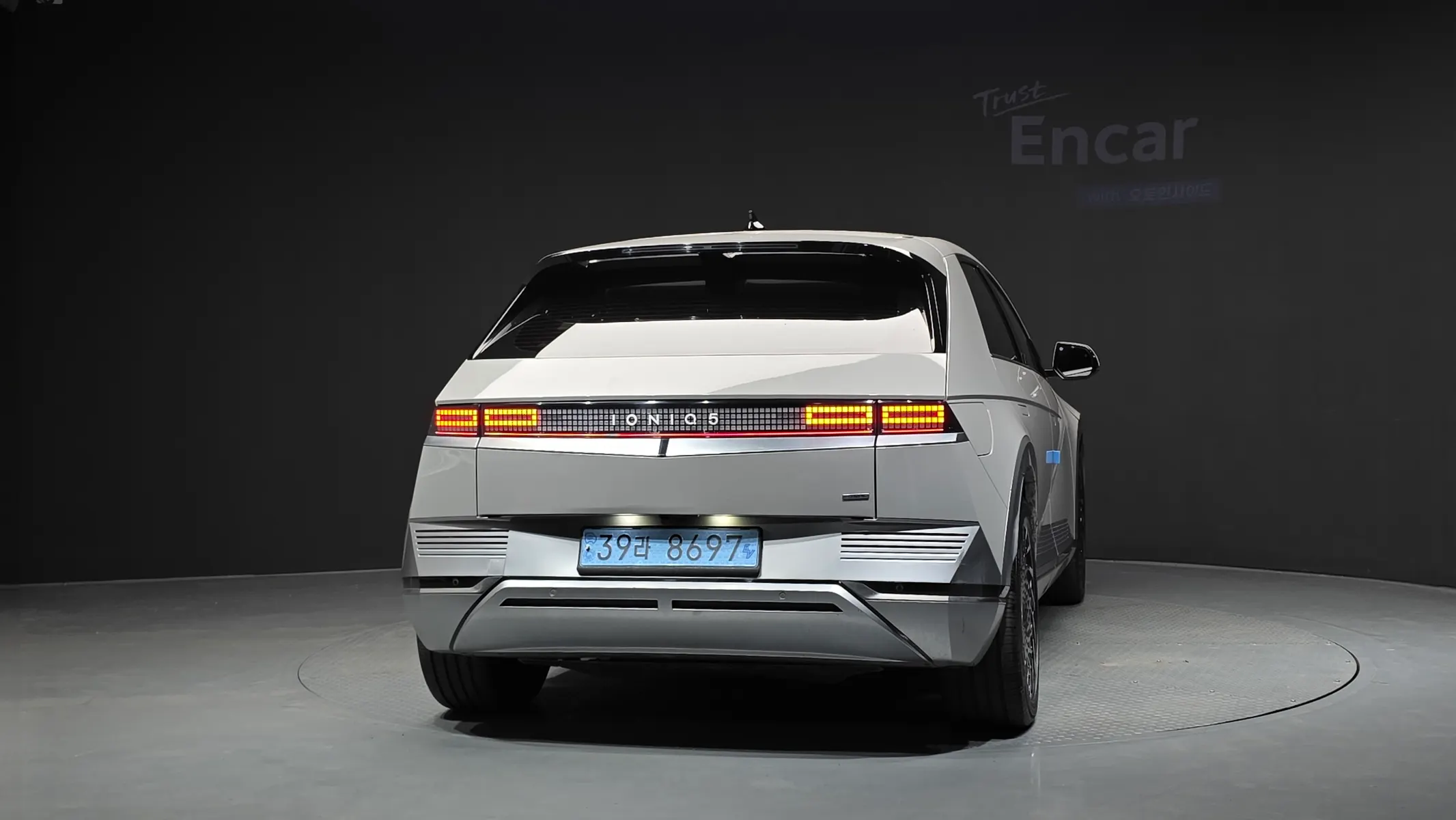 Hyundai Ioniq 5 AWD 2022 3/5