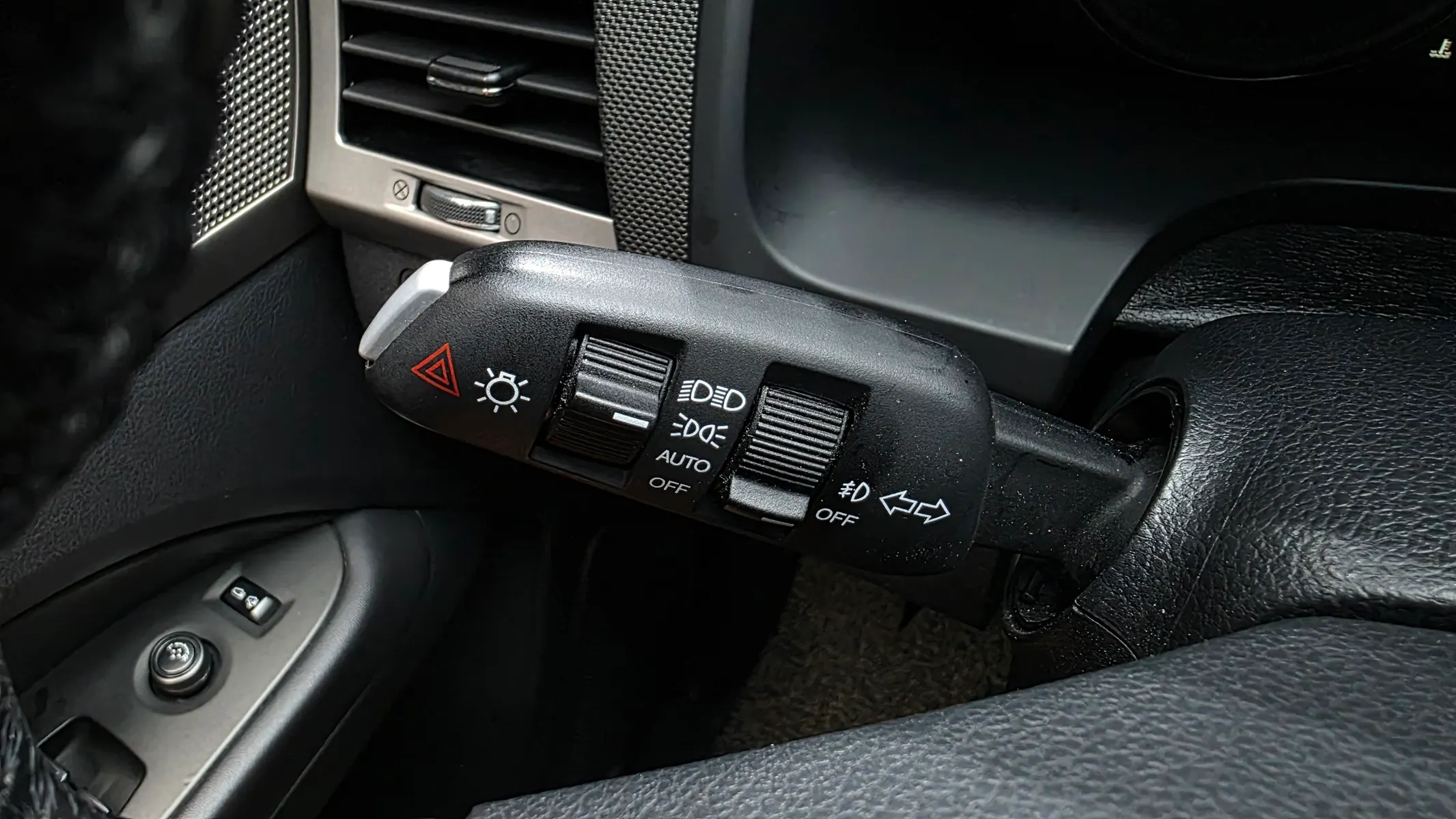 KG Mobility 렉스턴 스포츠 2.2 4WD 2018 32/33