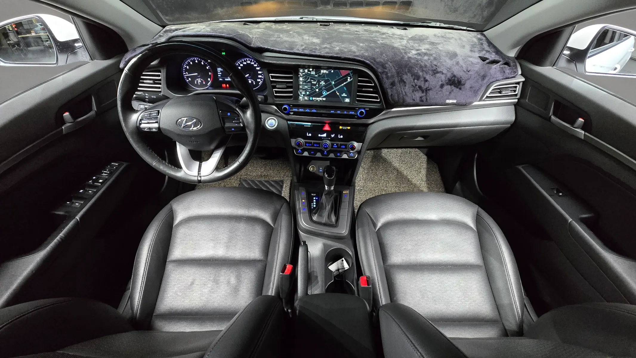 Hyundai AD 1.6 2019 4/5