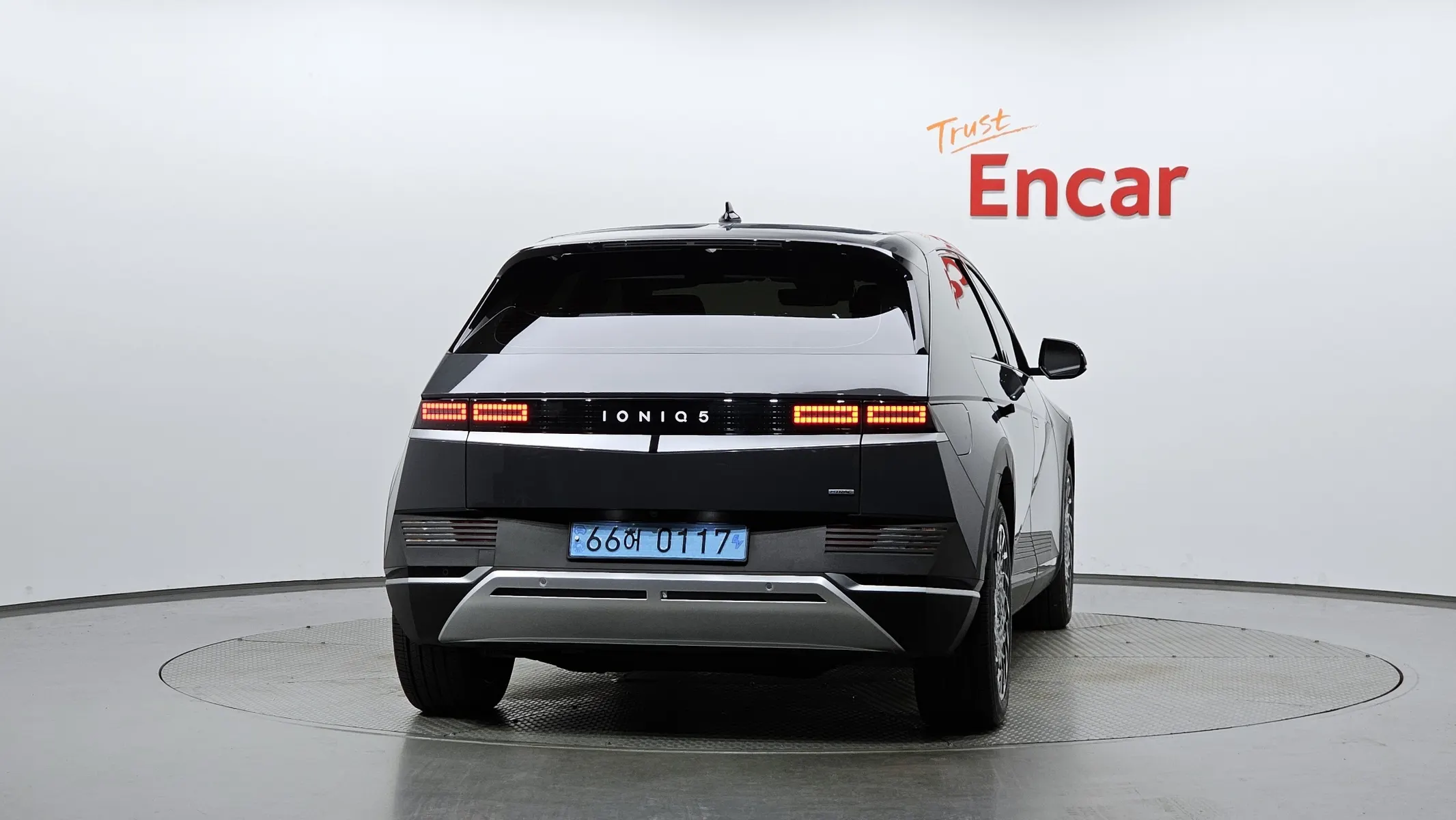 Hyundai Ioniq 5 AWD 2023 3/5