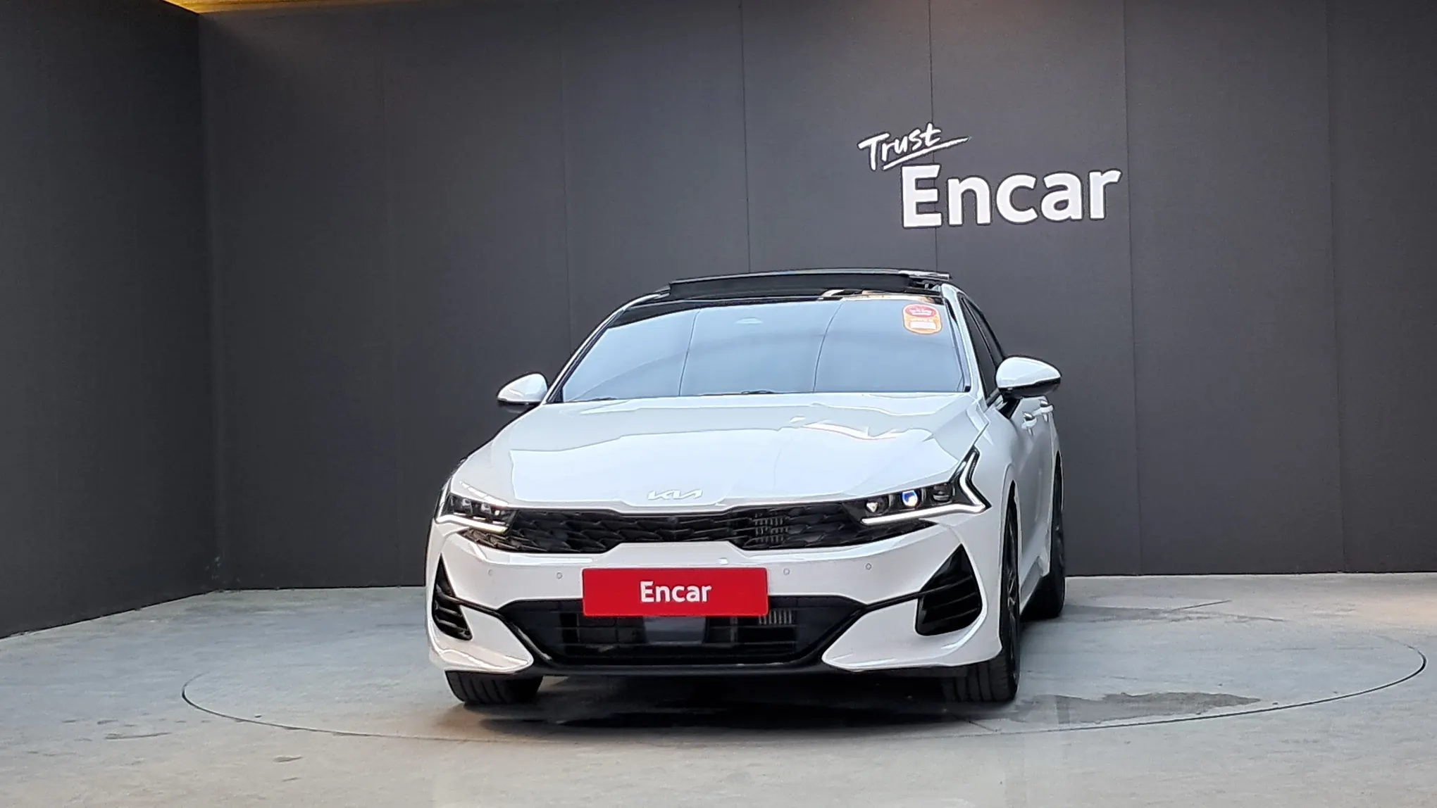 Kia K5 3 1.6 2022 2/5