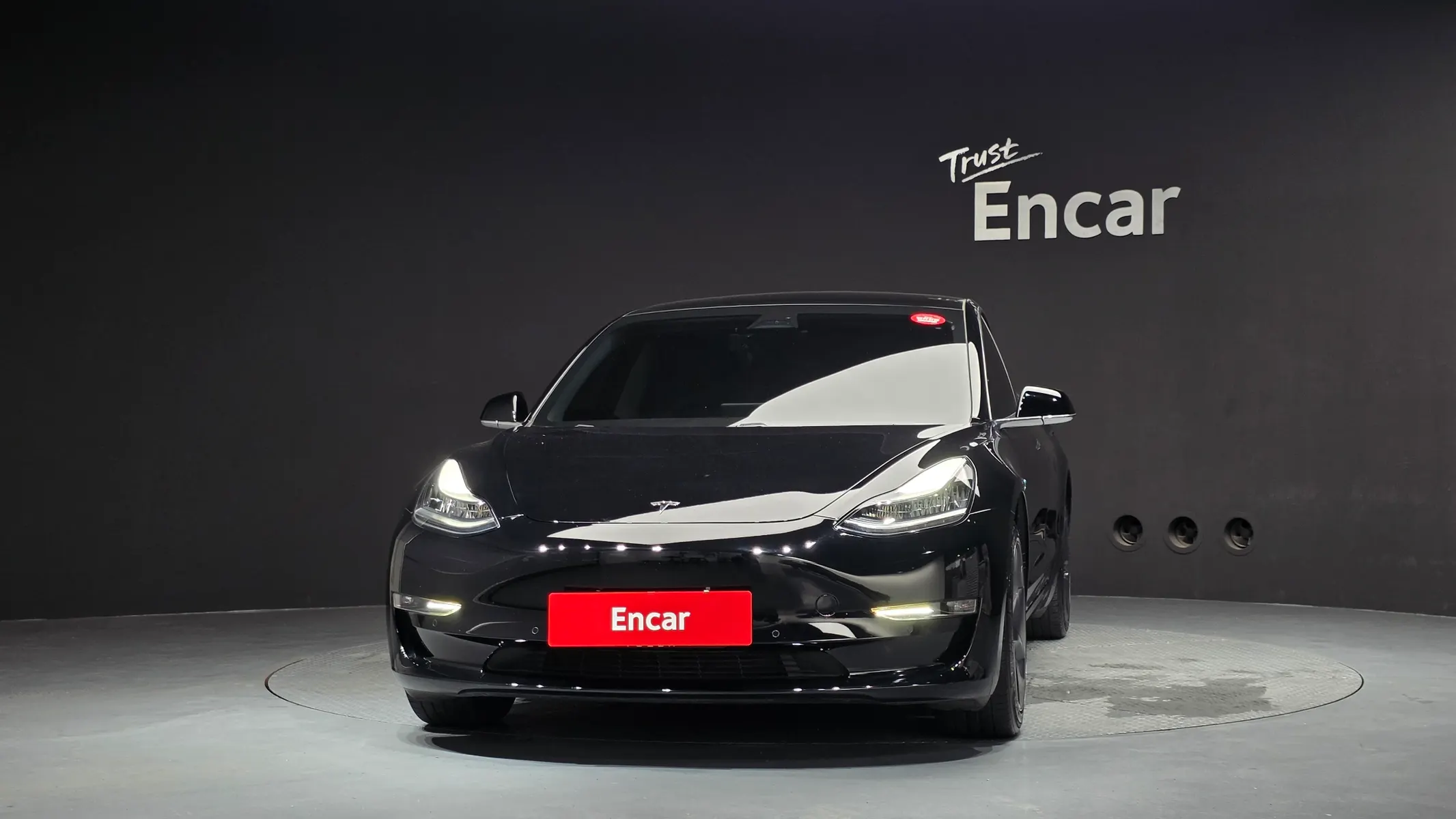 Tesla 3 AWD 2020 2/5