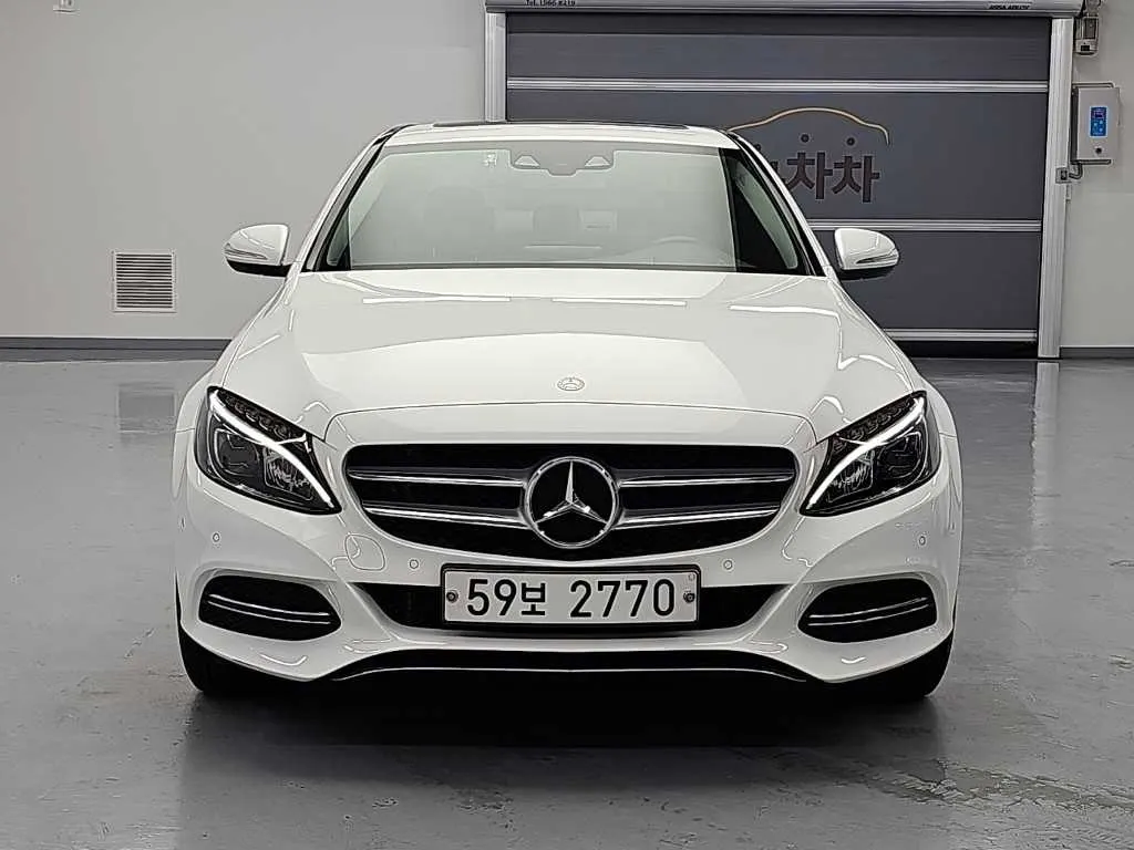 Mercedes-Benz C-Class W205 C220 2014 2/20
