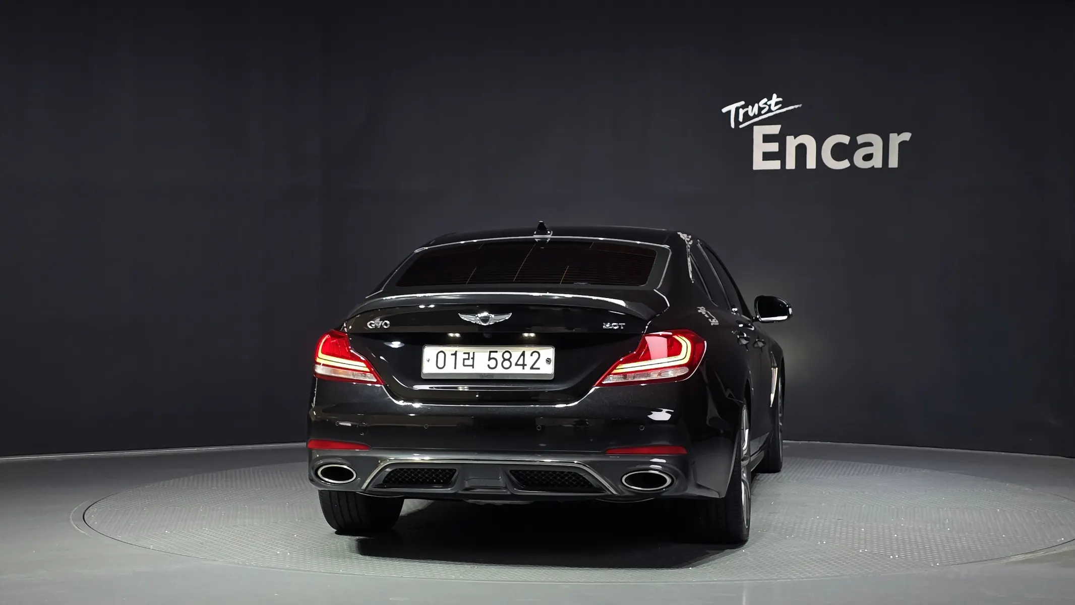 Genesis G70 2.0T 2018 3/5