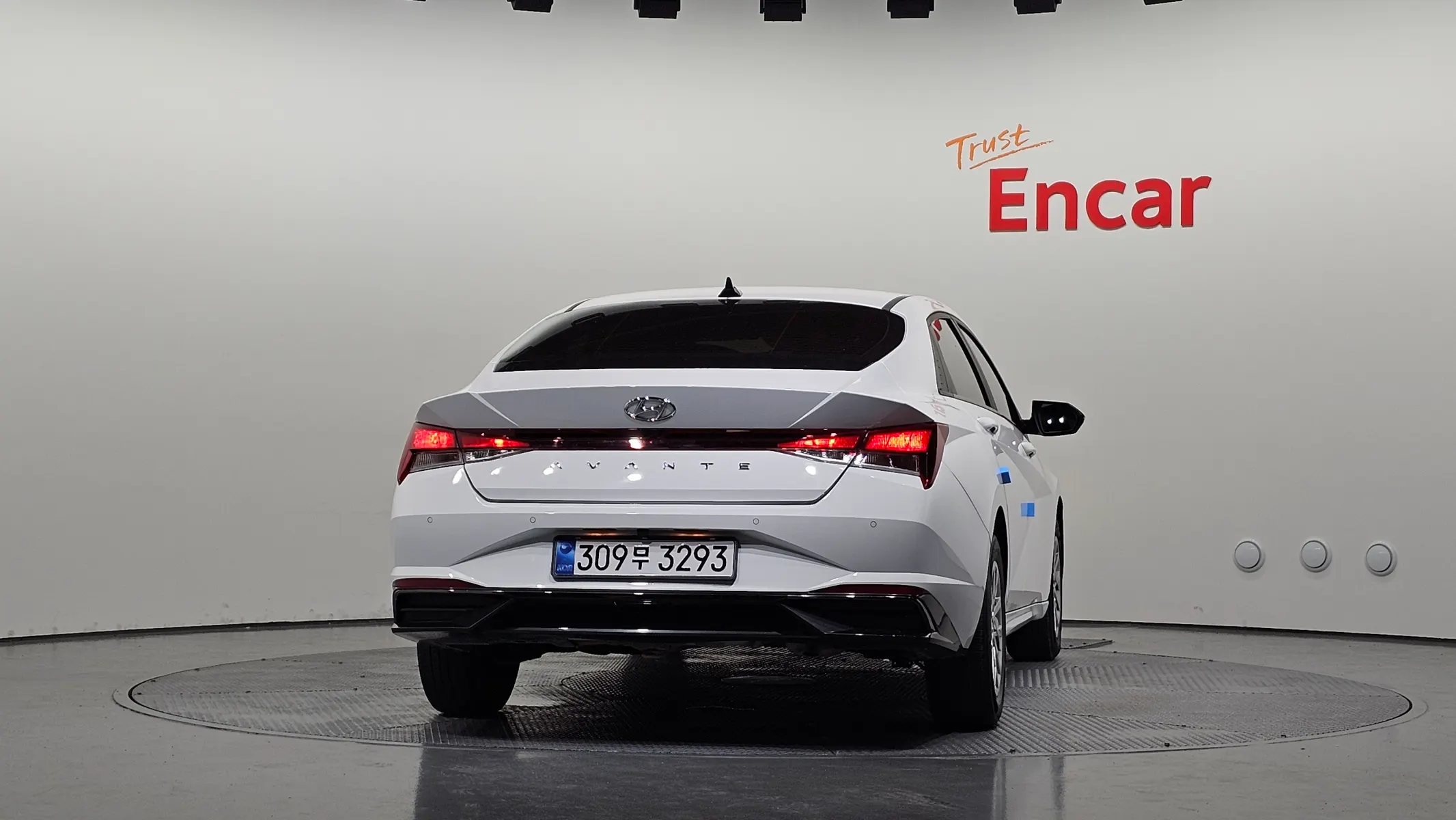 Hyundai (CN7) 1.6 LPi () 2022 3/5