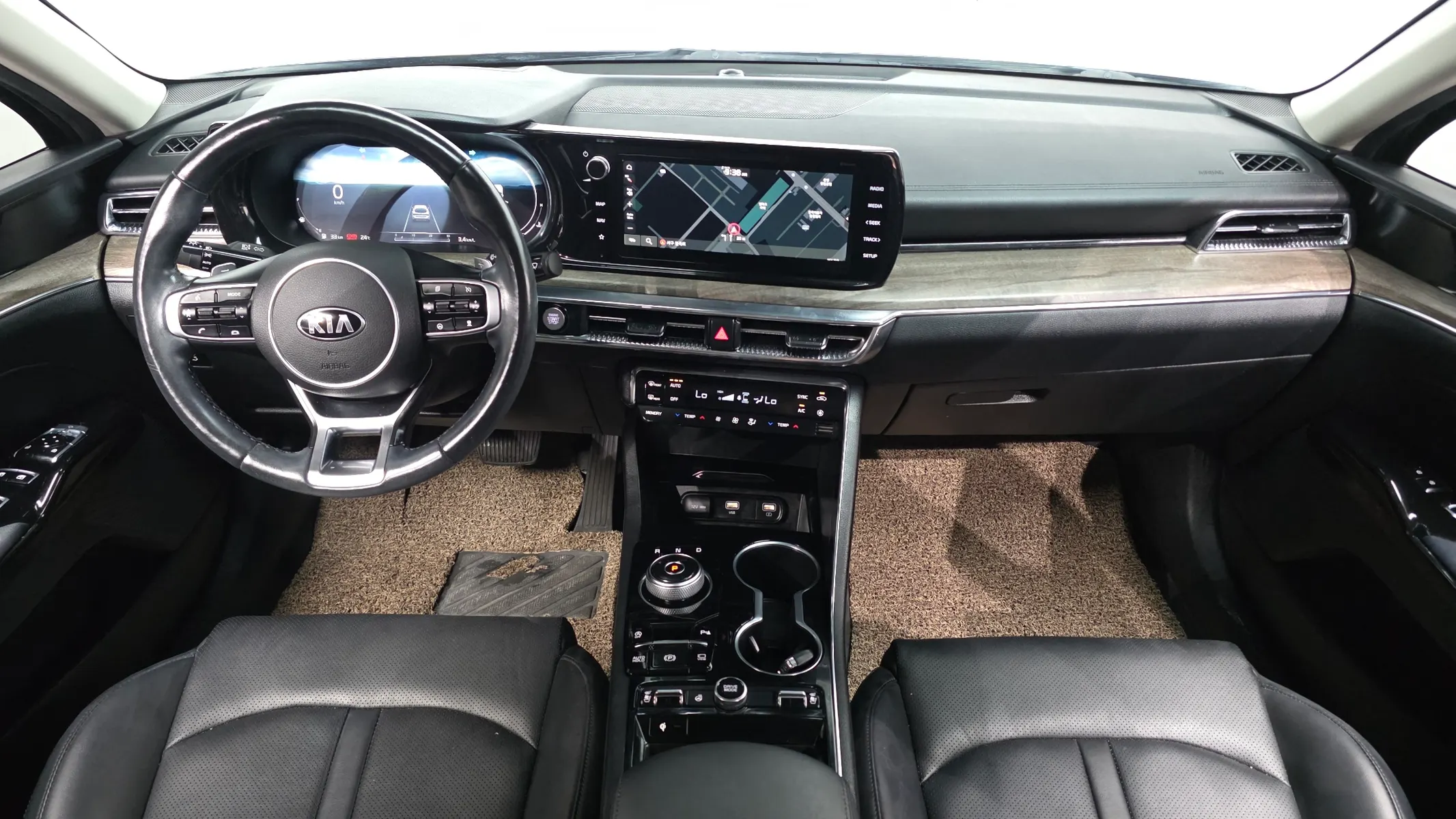 Kia K5 3 2.0 2020 4/5