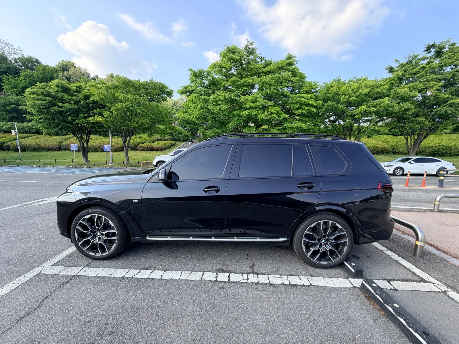 BMW X7 (G07) xDrive 40i M 7 2025 20/21
