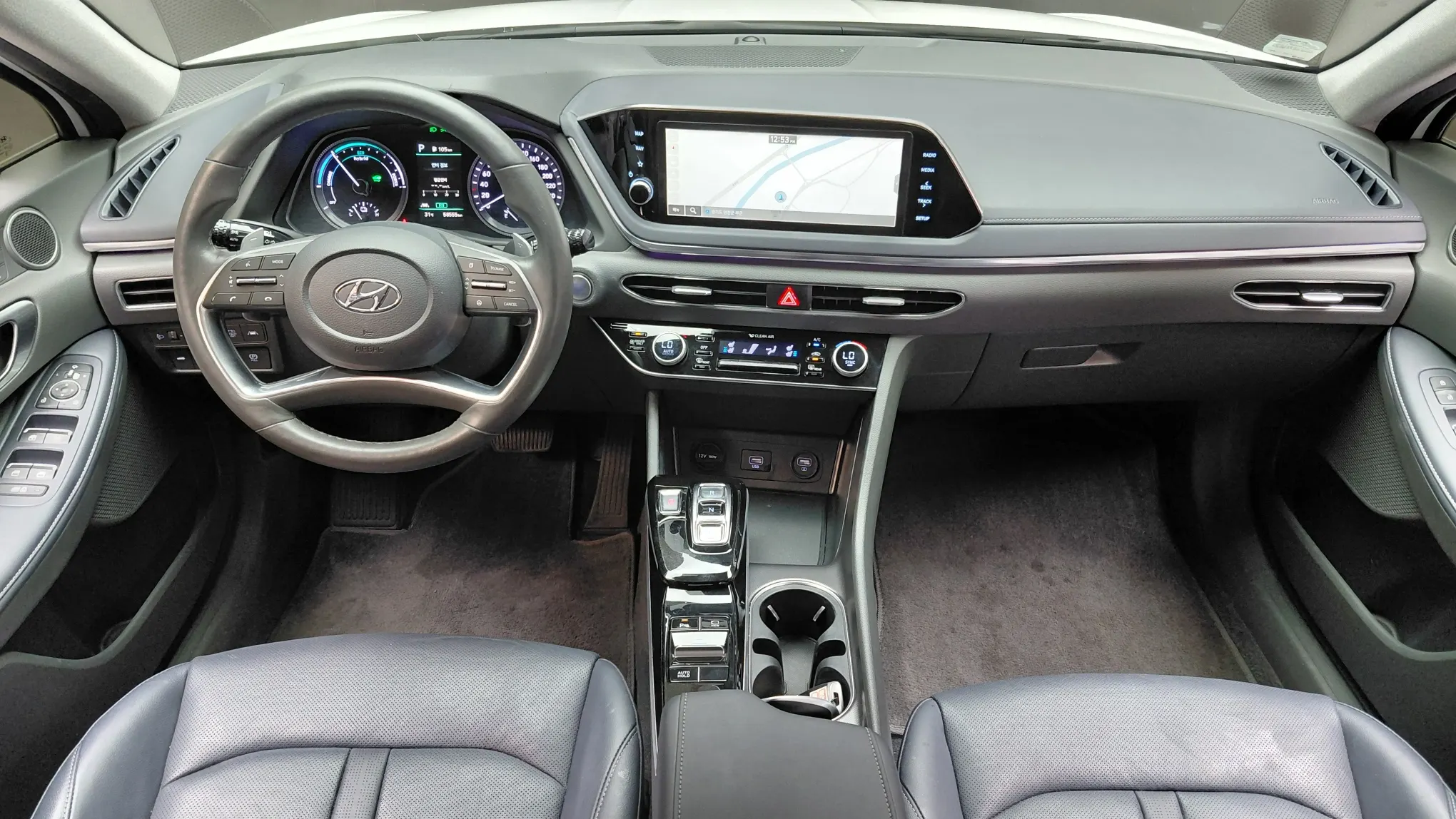 Hyundai (DN8) 2021 4/5