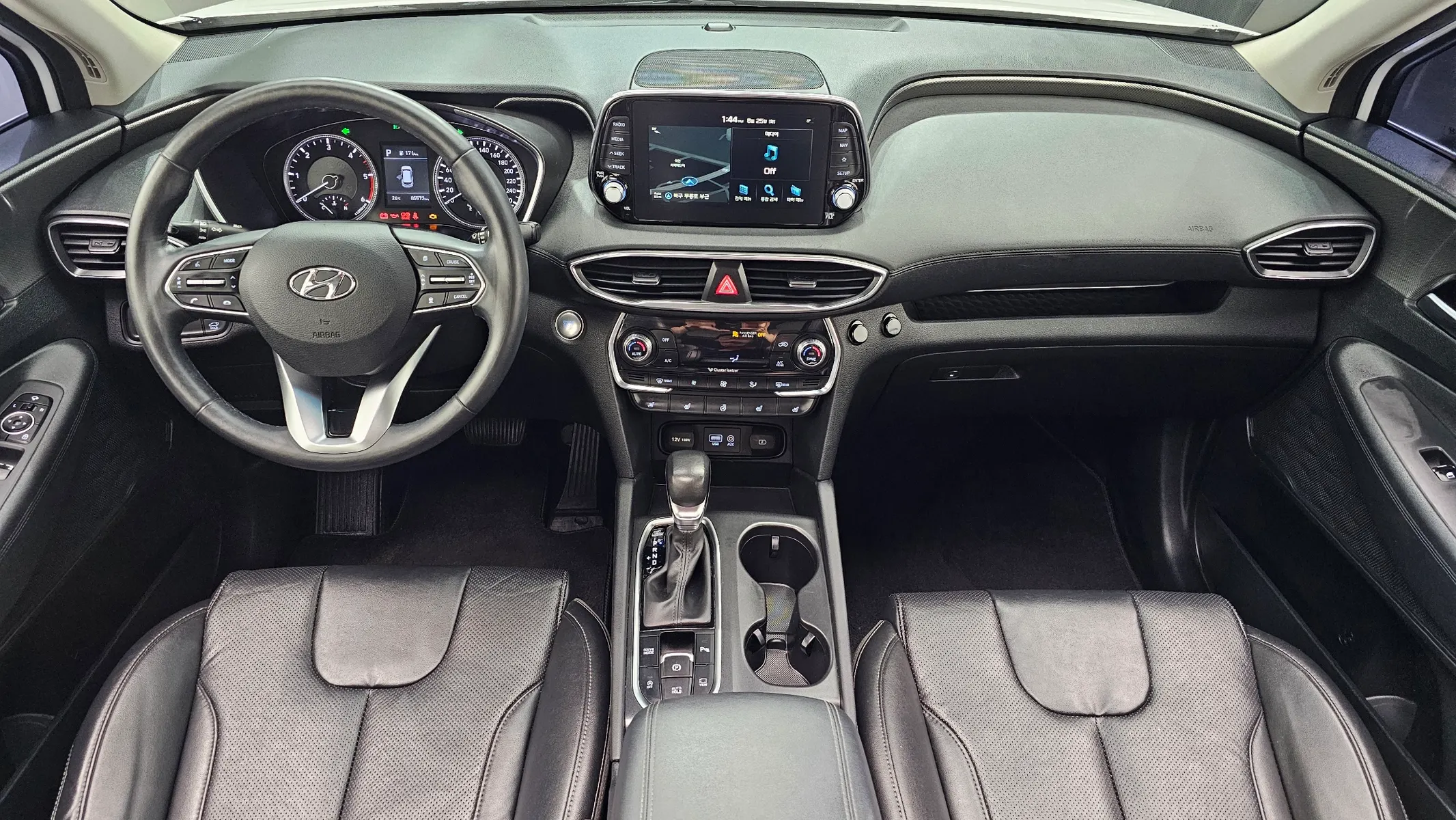 Hyundai TM 2.2 2WD 2018 4/5