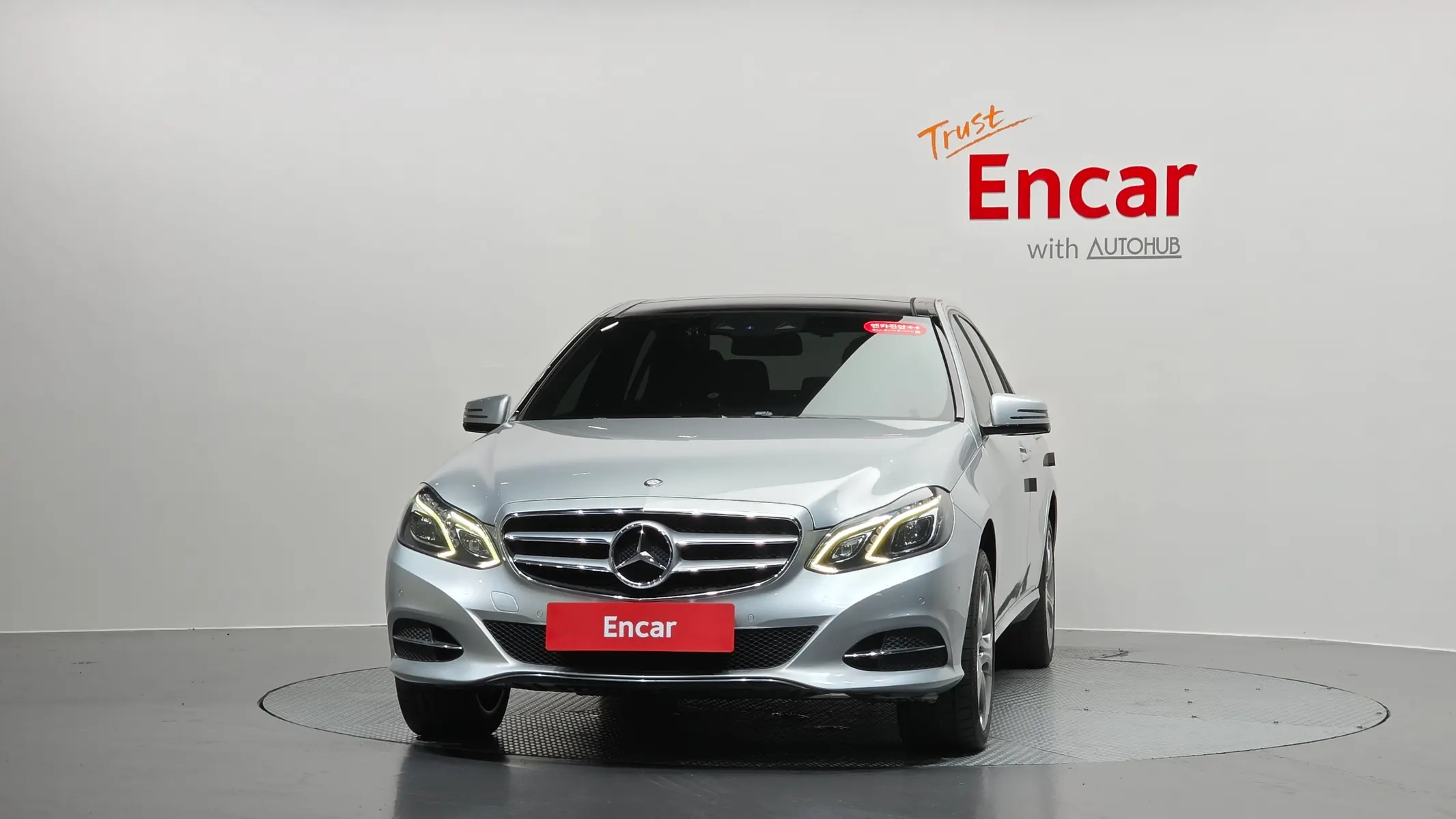 Mercedes-Benz E-Class W212 E350 4MATIC 2013 2/33