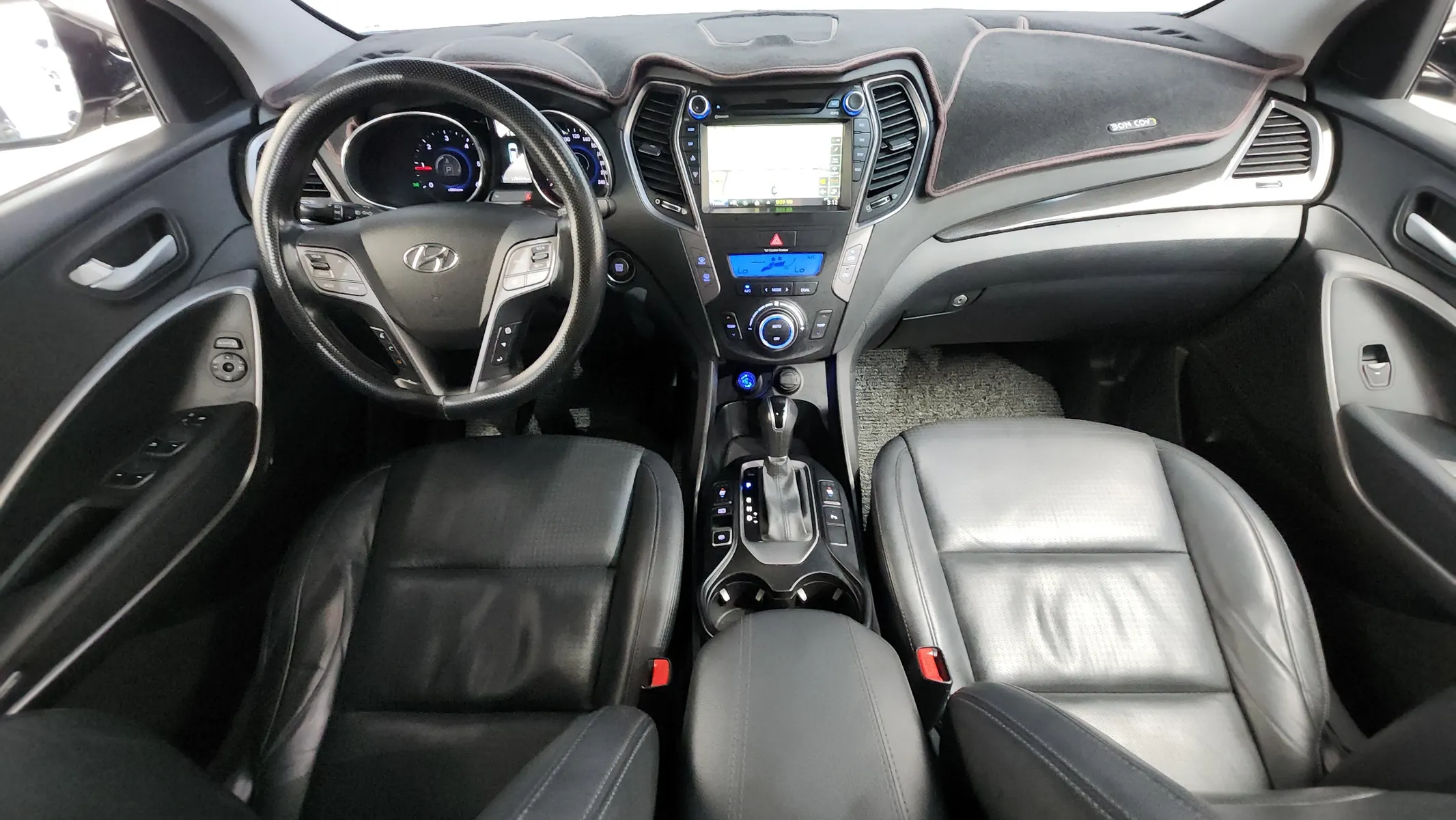 Hyundai DM (e-VGT) 2.2 2WD 2013 4/5