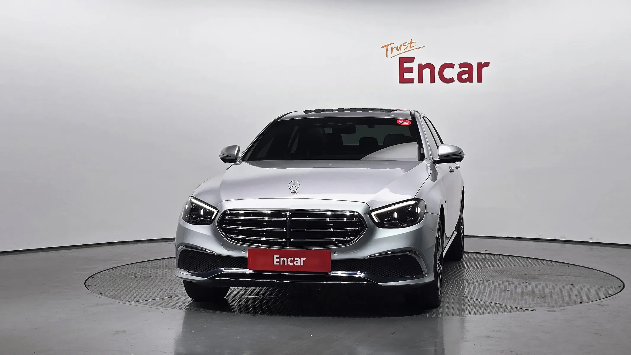 Mercedes-Benz E-Class W213 E300e 4MATIC 2021 3/34