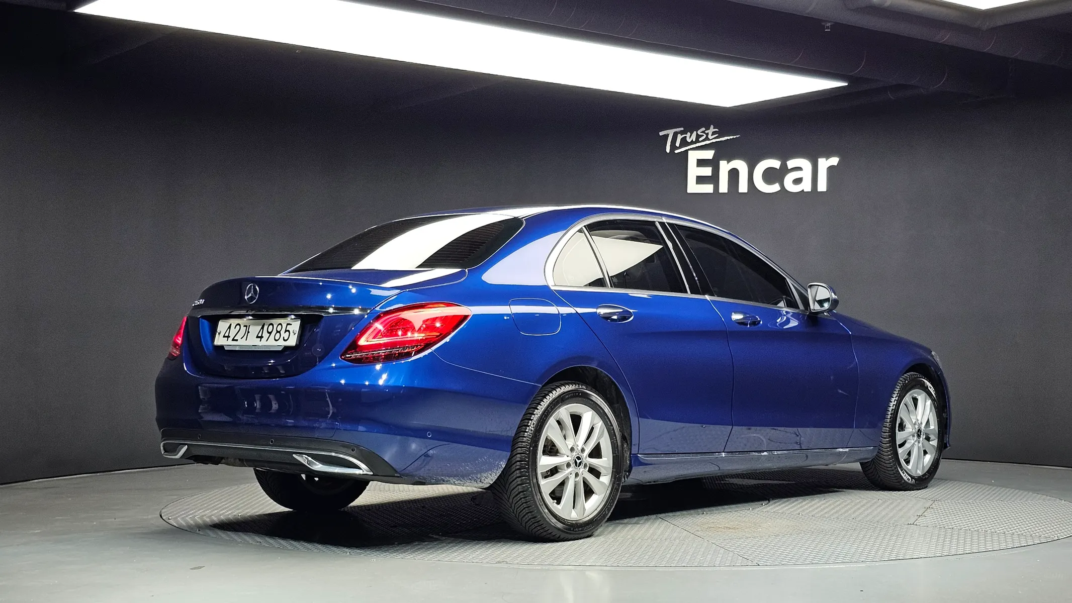 Mercedes-Benz C-Class W205 C220 d 2019 2/21
