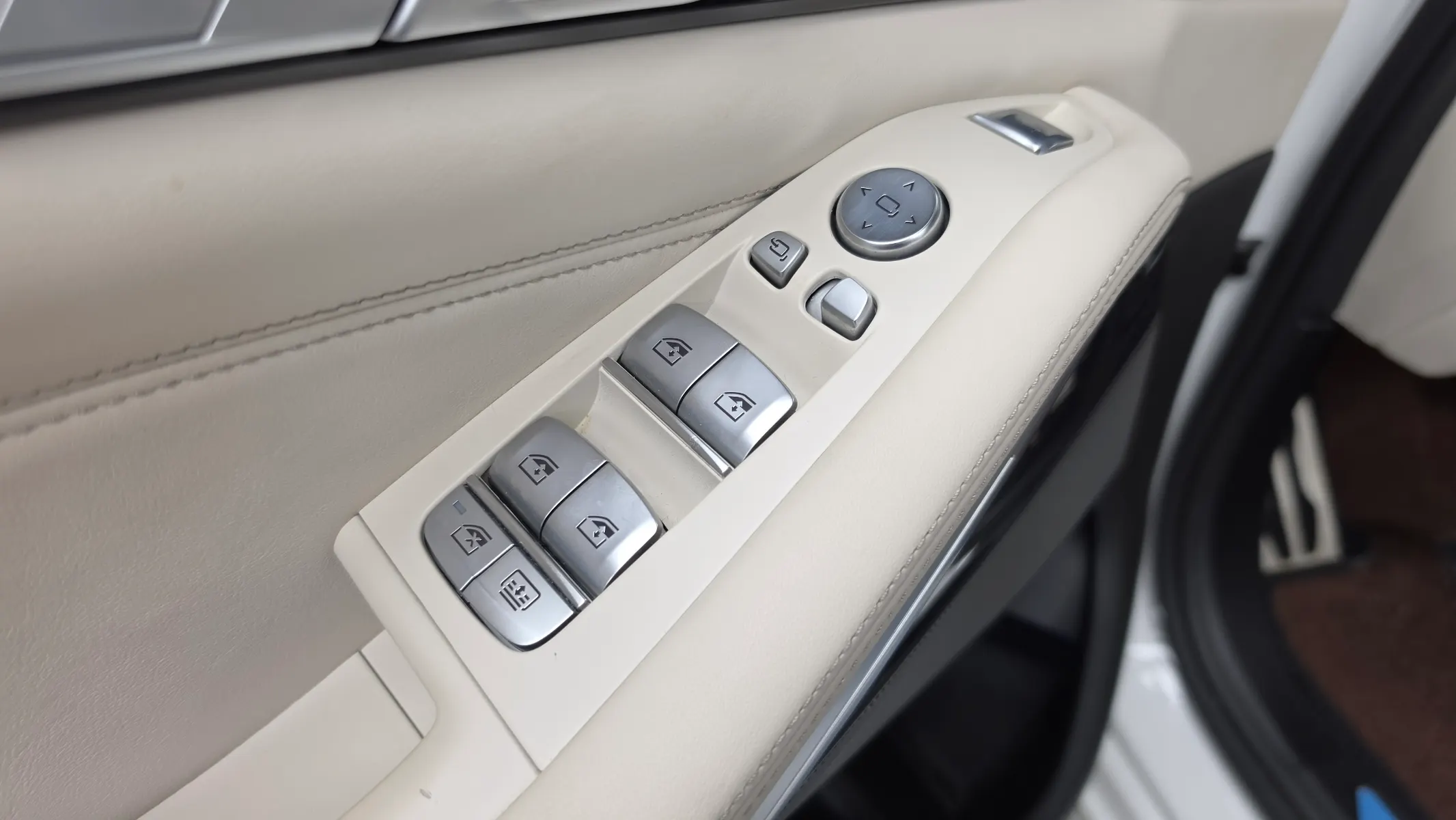 BMW X7 (G07) xDrive 40i M 6 2022 36/37