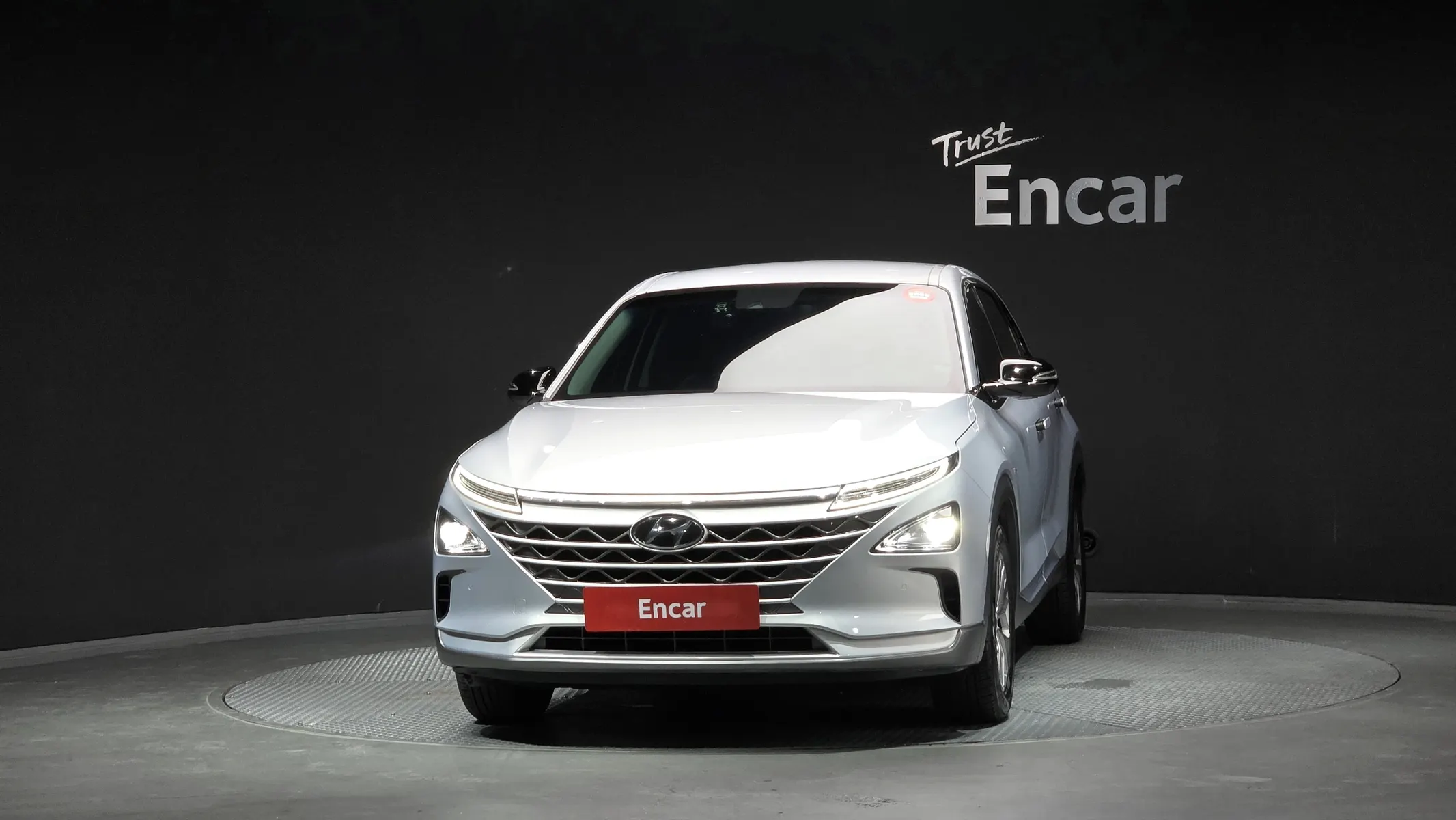 Hyundai 넥쏘 2019 2/5
