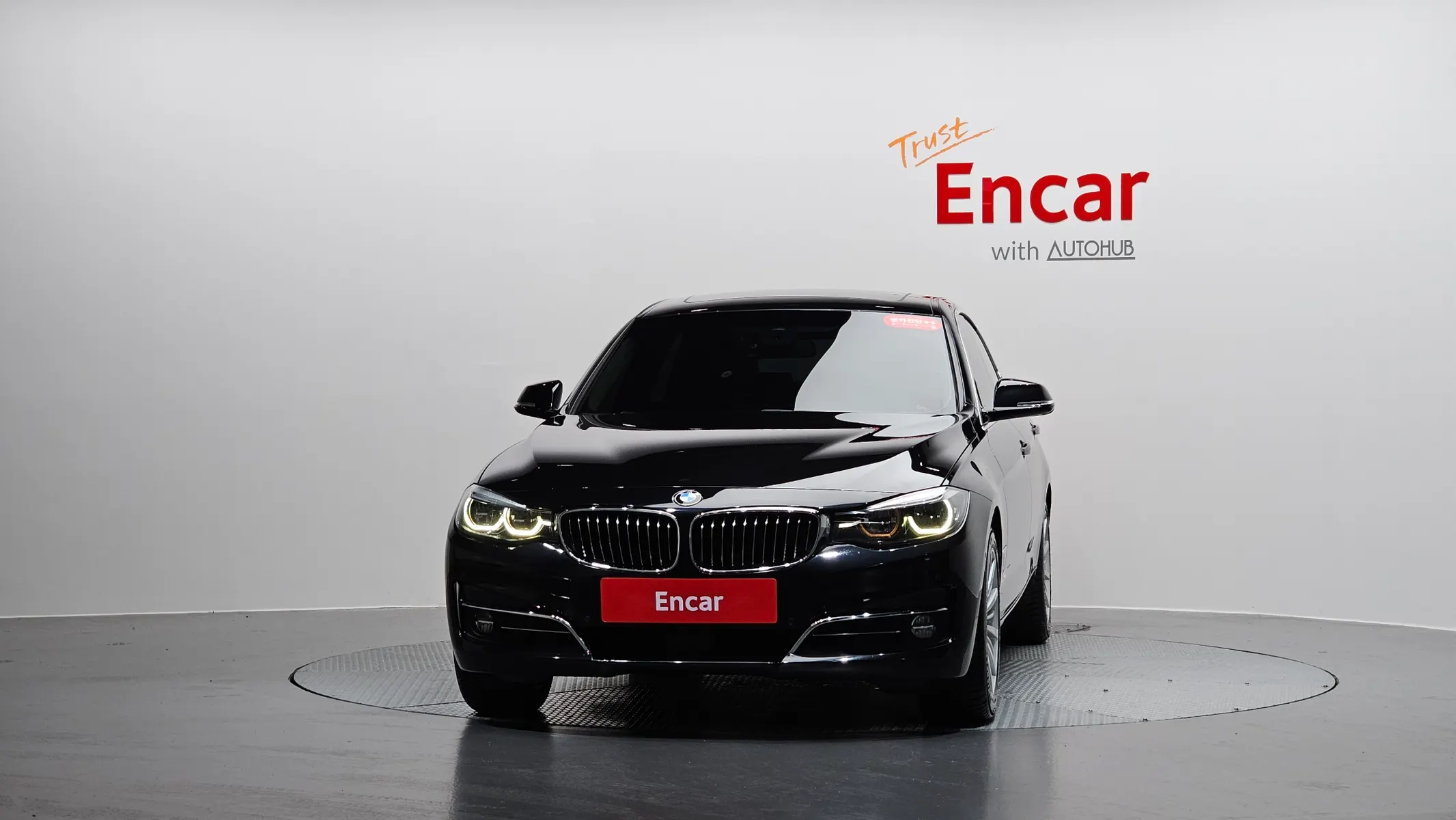 BMW 3 Series GT (F34) GT 320d 2020 2/34