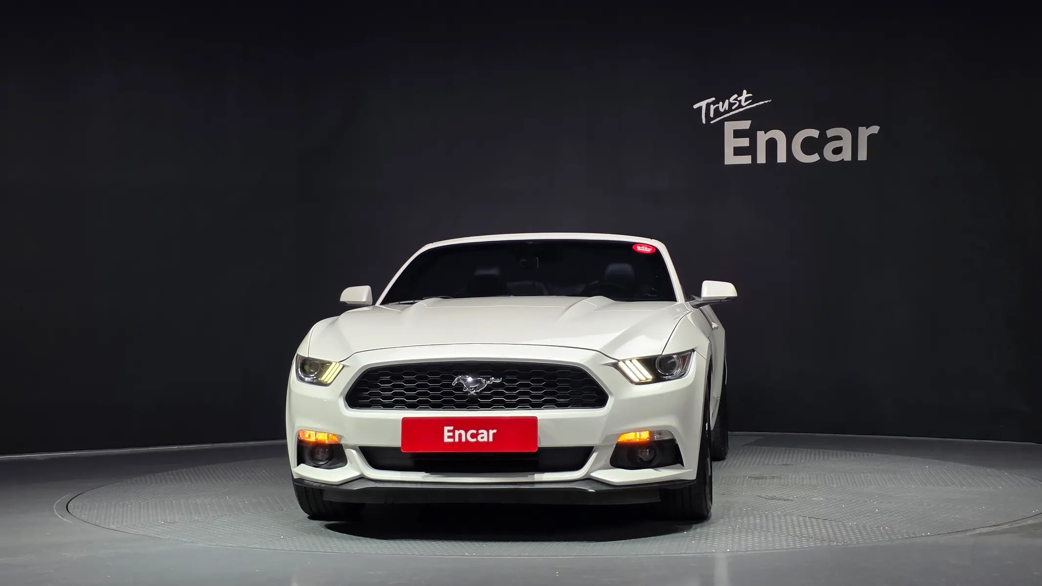 Ford 머스탱 2017 2/5