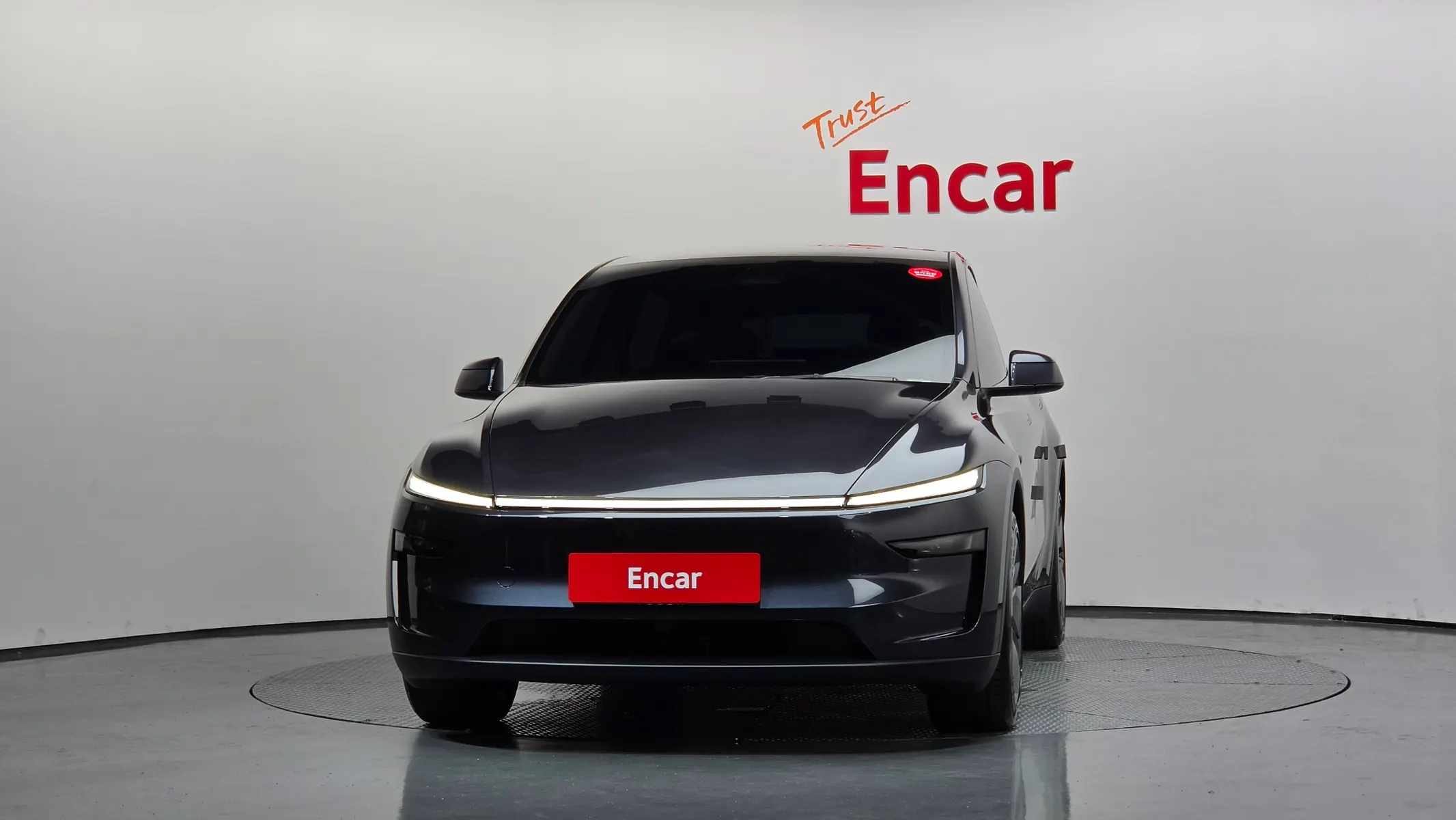 Tesla Y RWD 2025 3/38
