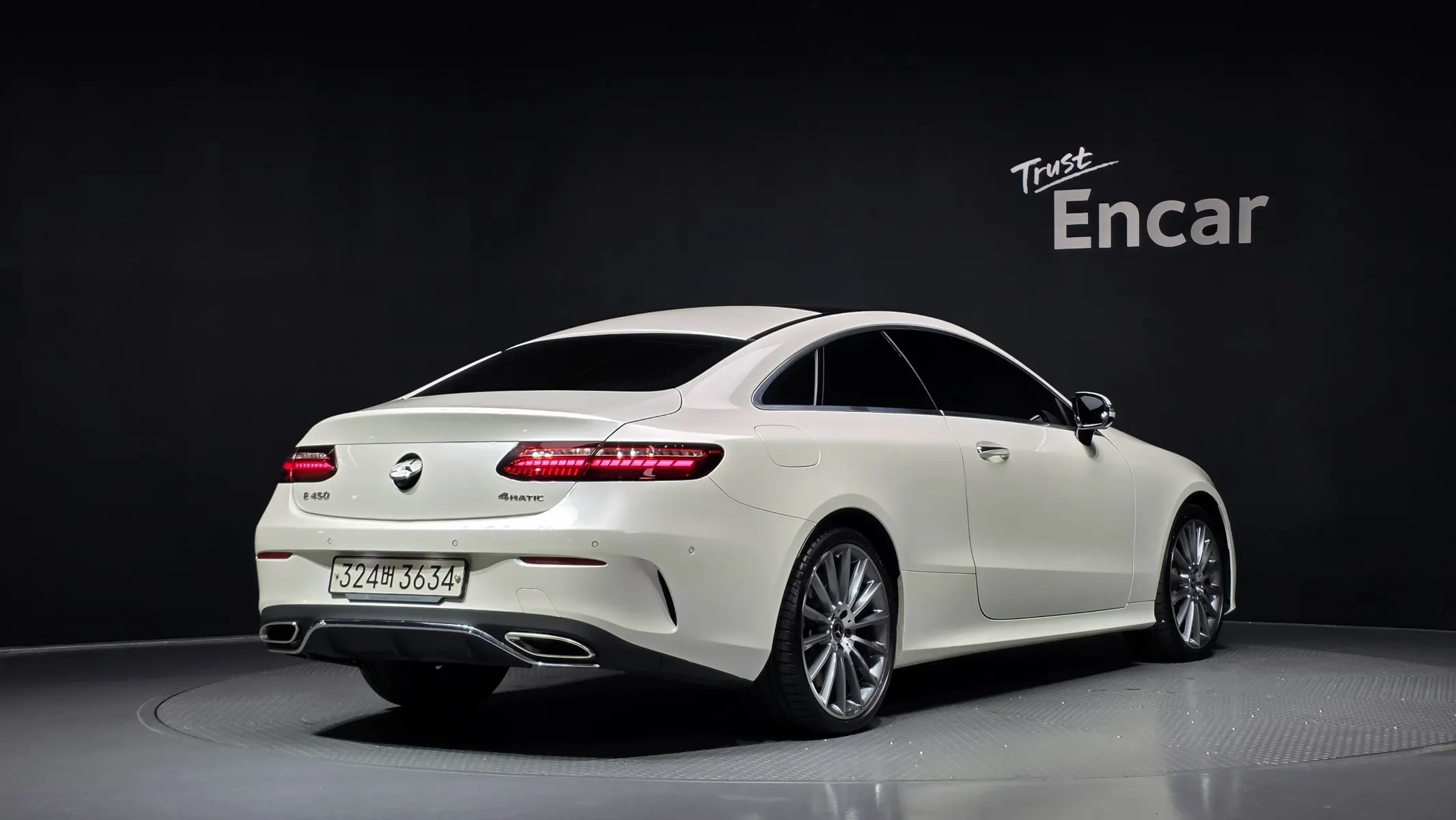 Mercedes-Benz E-Class W213 E450 4MATIC 2021 2/33
