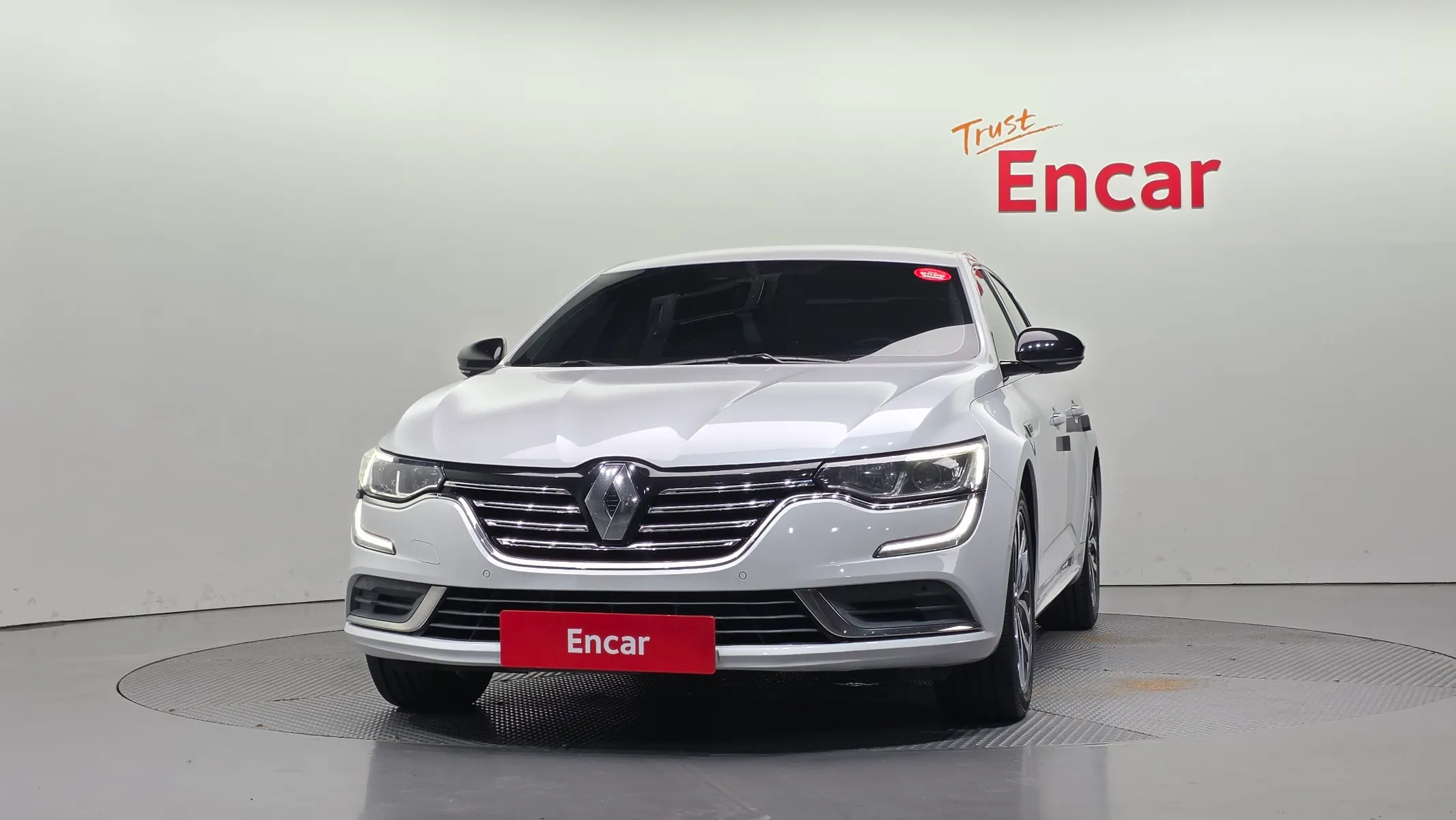 Renault Korea SM6 2.0 LPe RE () 2016 2/5
