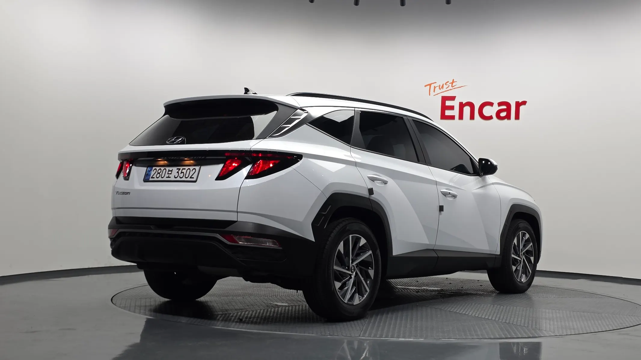 Hyundai (NX4) 2.0 2WD 2022 2/34