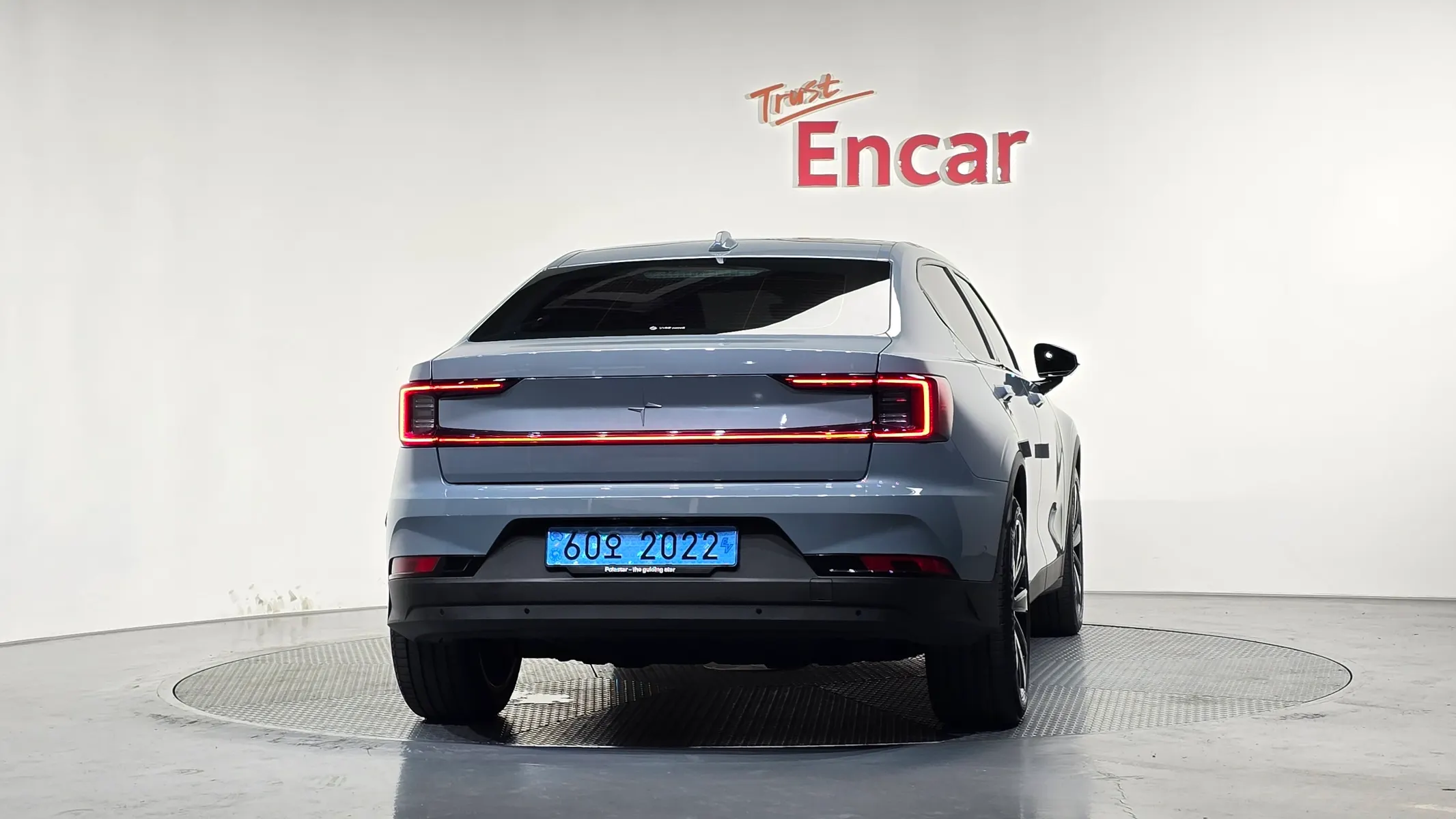 Polestar 2 2022 3/5