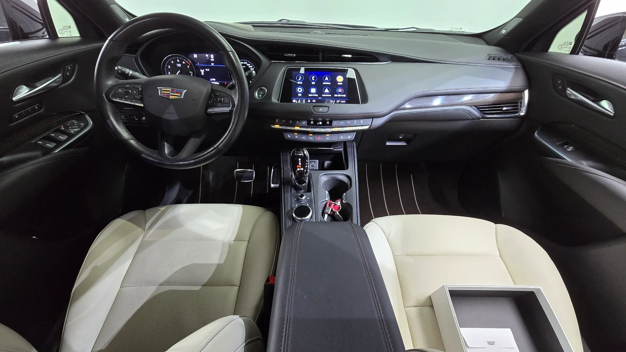 Cadillac XT4 2.0 AWD 2023 4/5