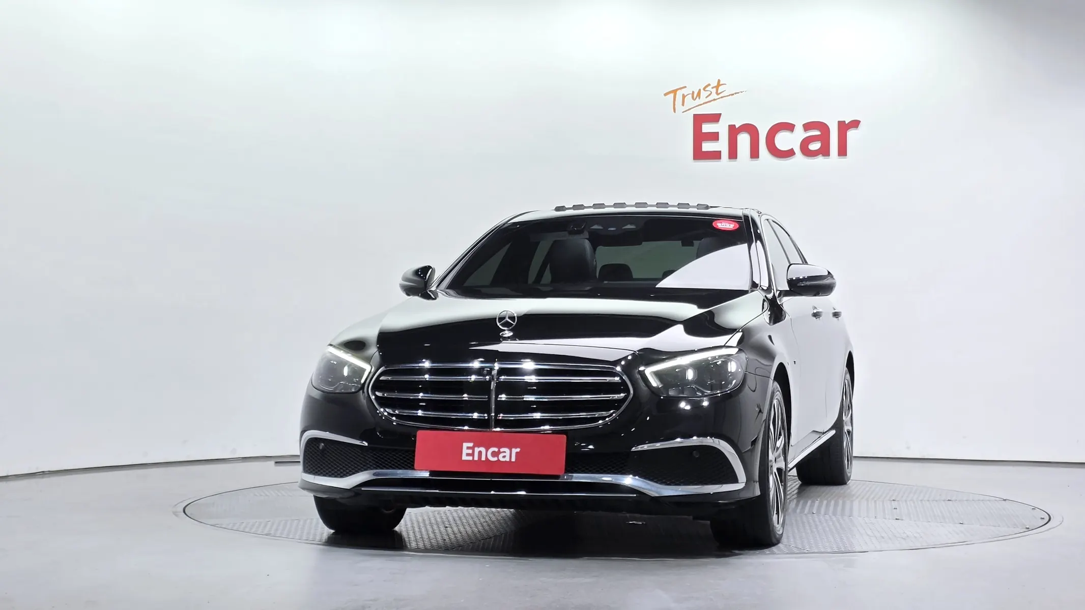 Mercedes-Benz E-Class W213 E300e 4MATIC 2021 3/21