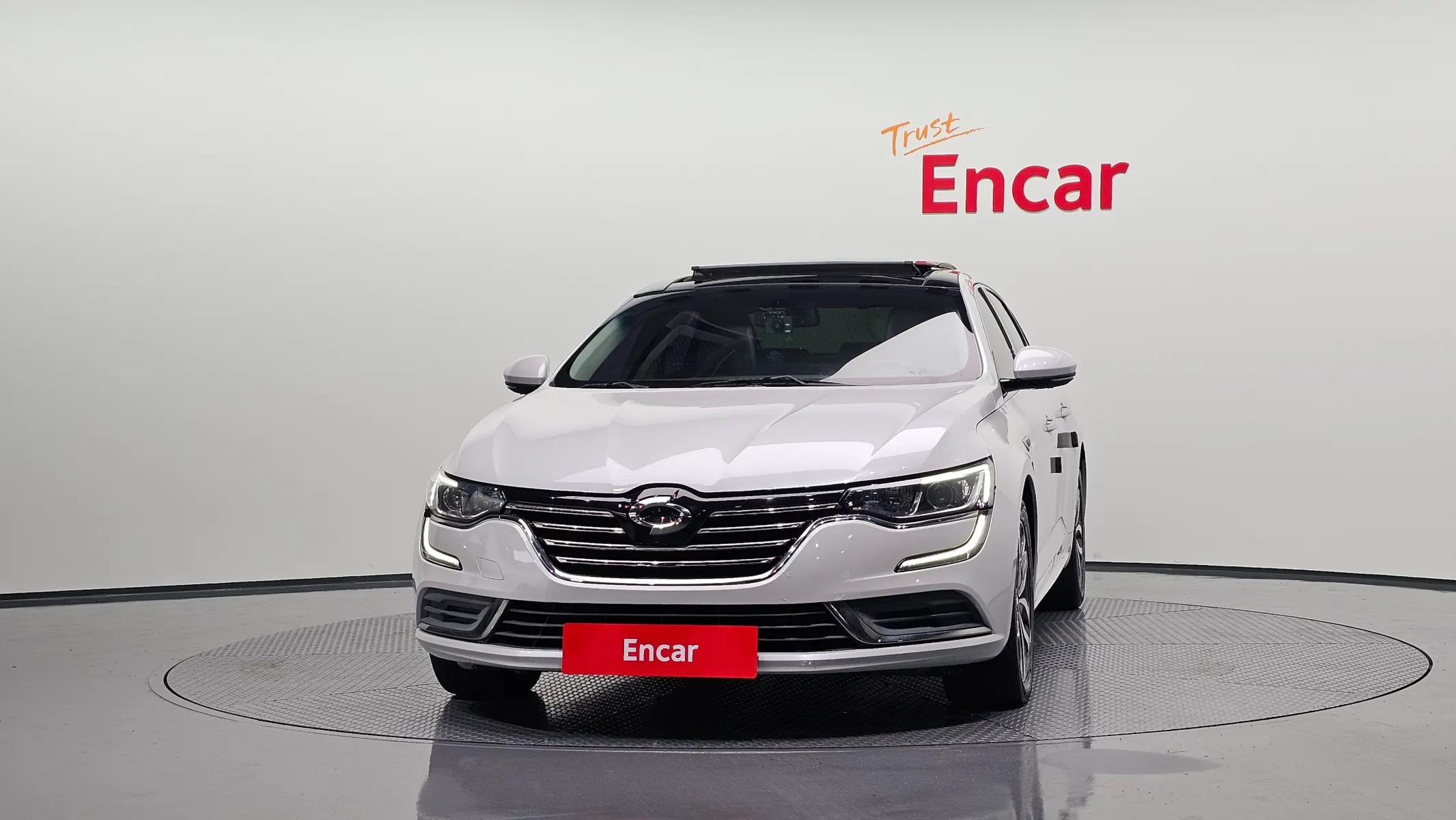 Renault Korea SM6 2.0 GDe LE 2016 2/5