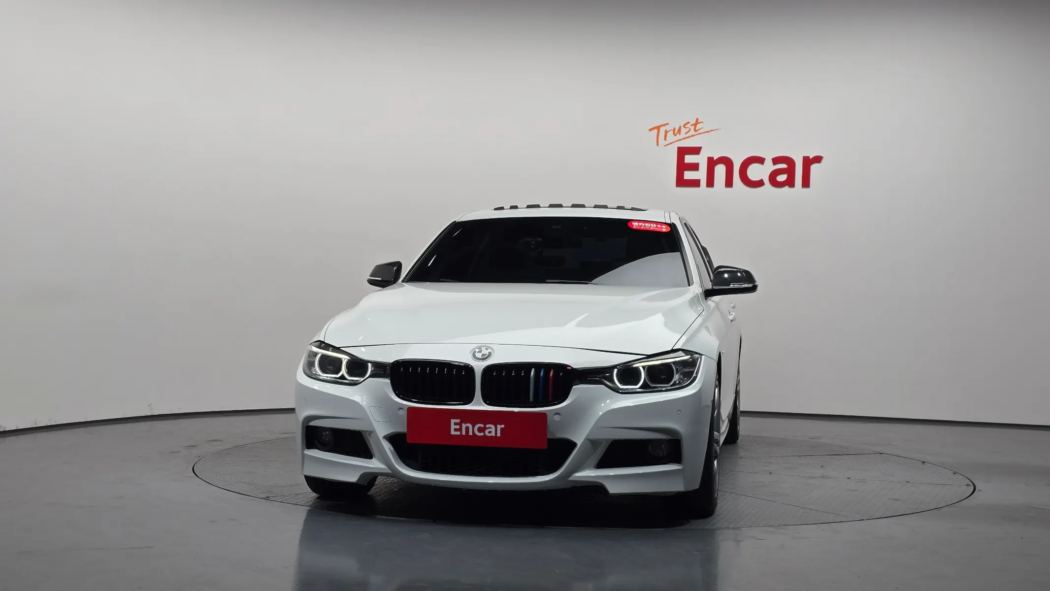 BMW 3 Series (F30) 320d M 2015 2/32