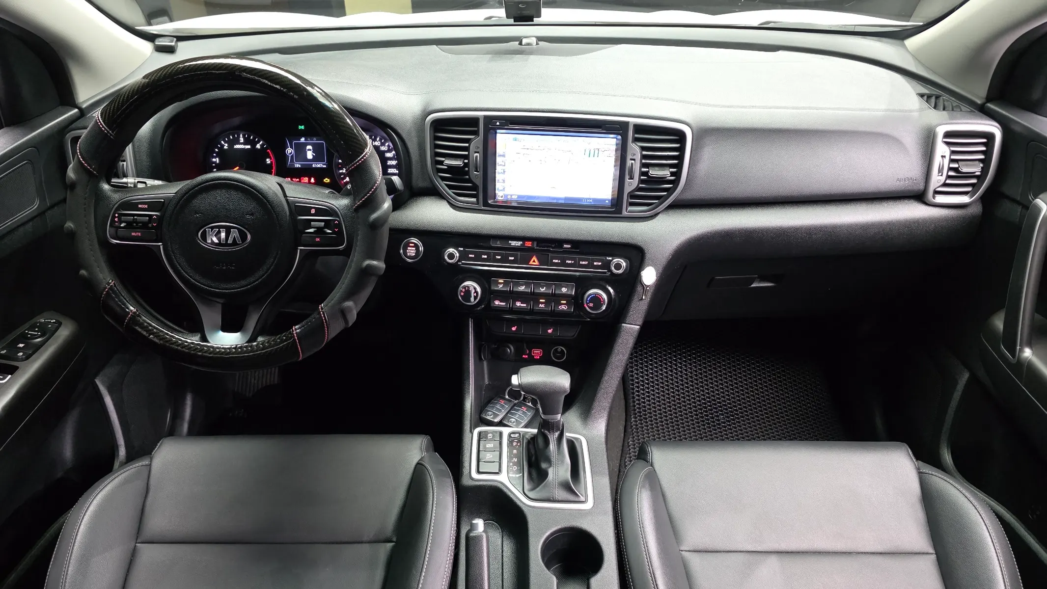 Kia 4 1.7 2WD 2018 4/5
