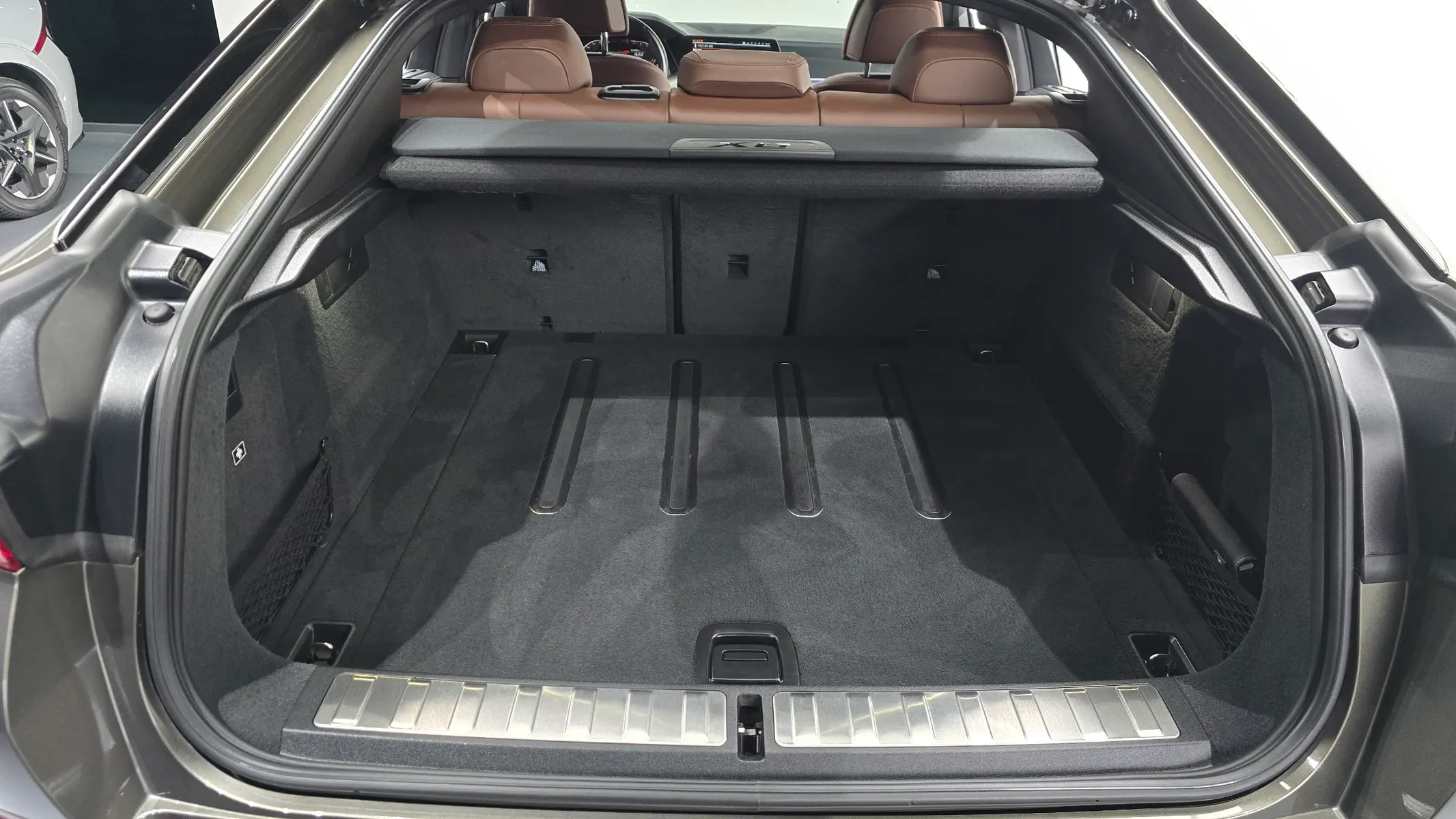 BMW X6 (G06) xDrive40i M 2022 30/31
