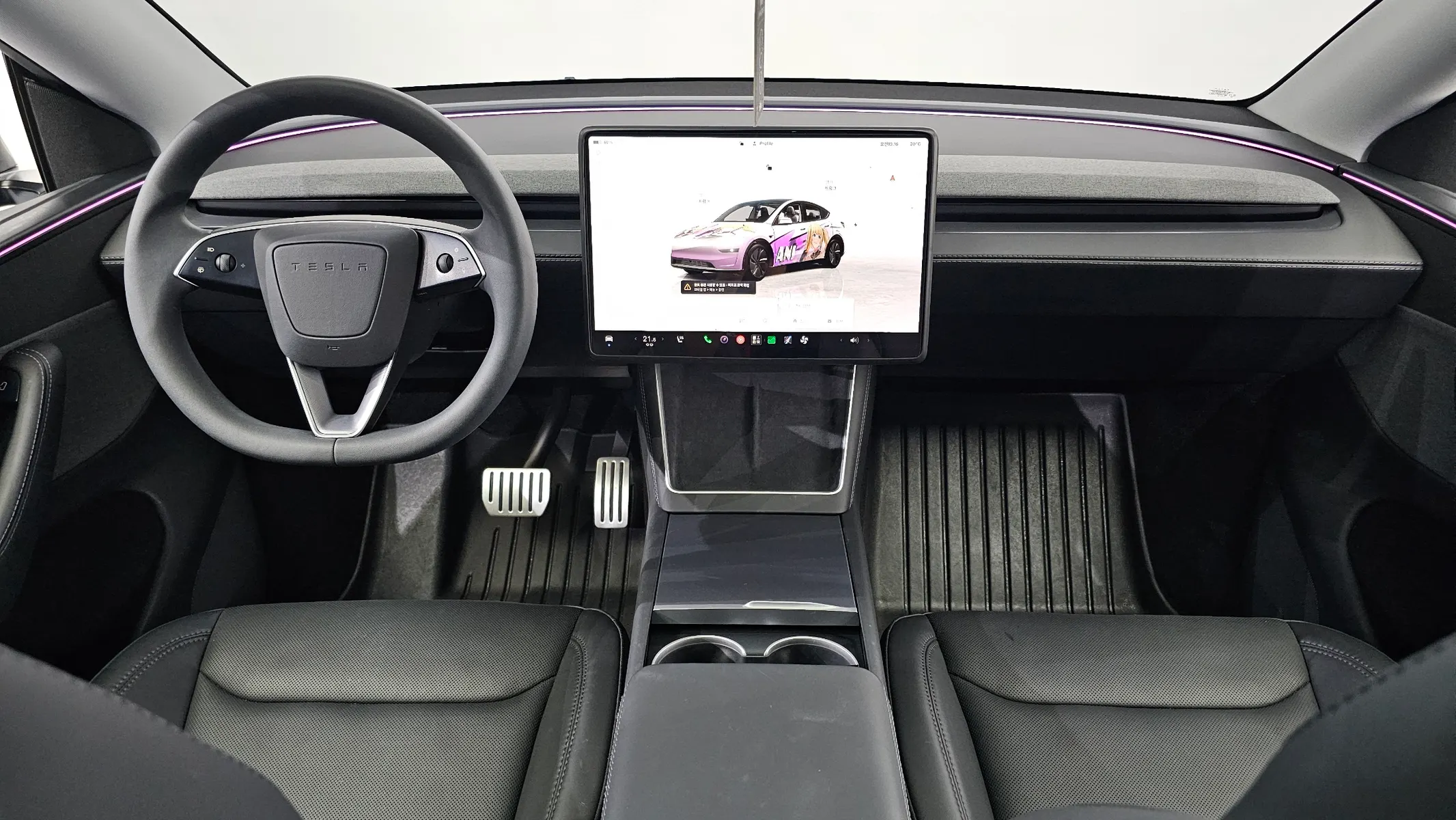 Tesla Y RWD 2025 4/5