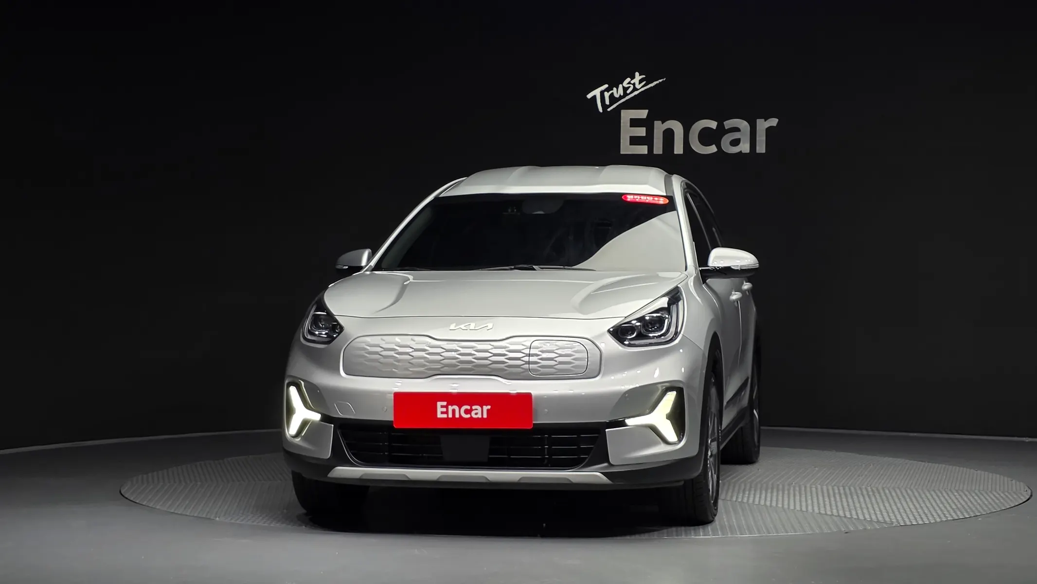 Kia 니로 플러스 2022 2/5