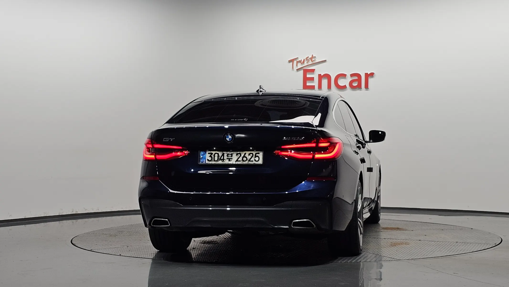 BMW 6 Series GT (G32) 620d M 2020 3/38