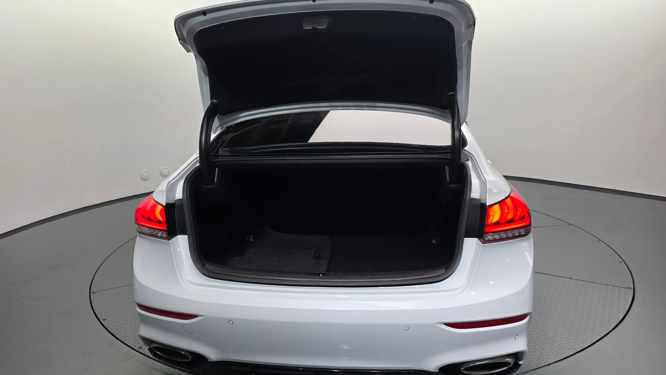 Genesis G80 3.3 GDI AWD 2019 36/37