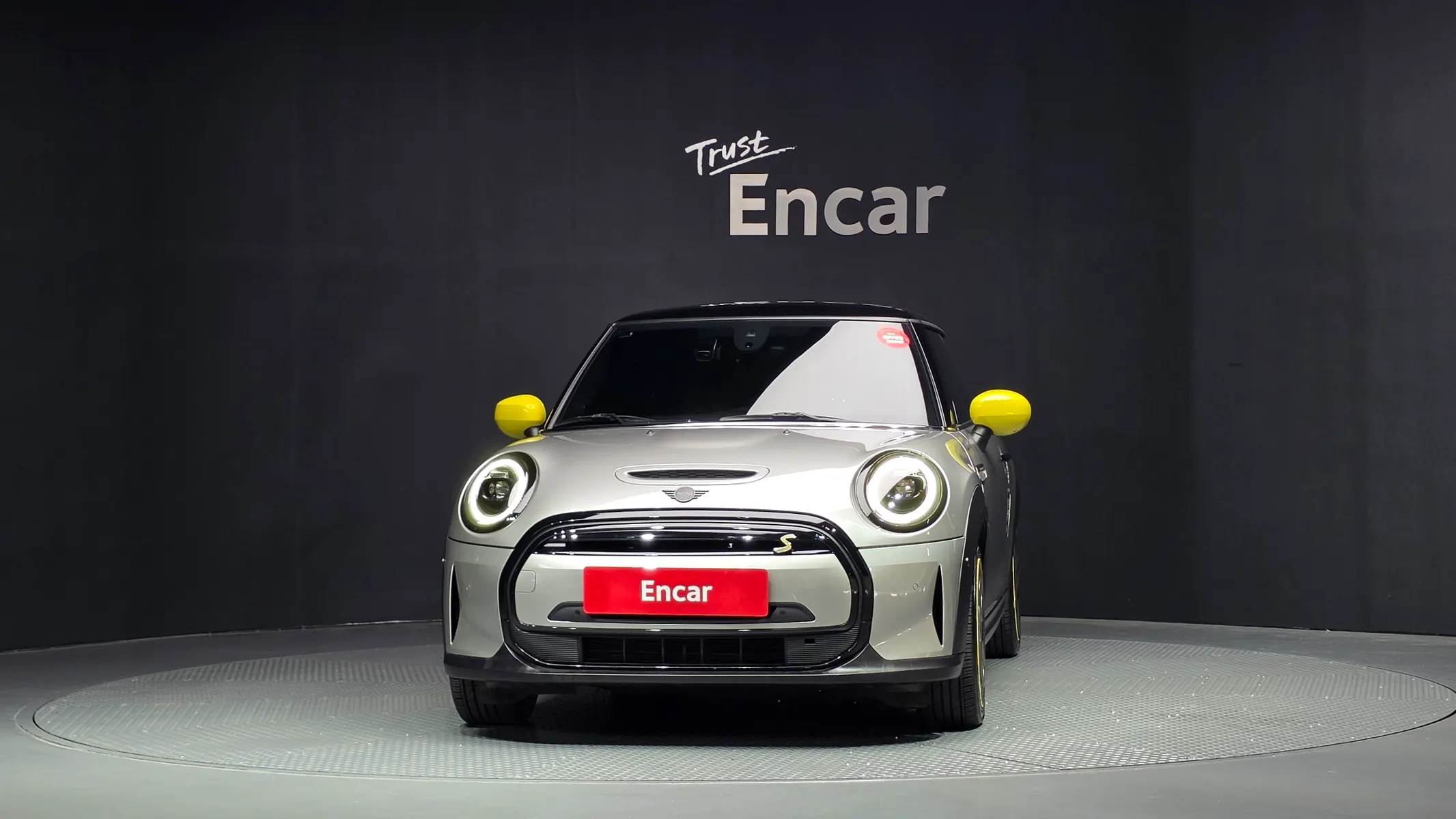 MINI 쿠퍼 일렉트릭 SE 2023 2/5