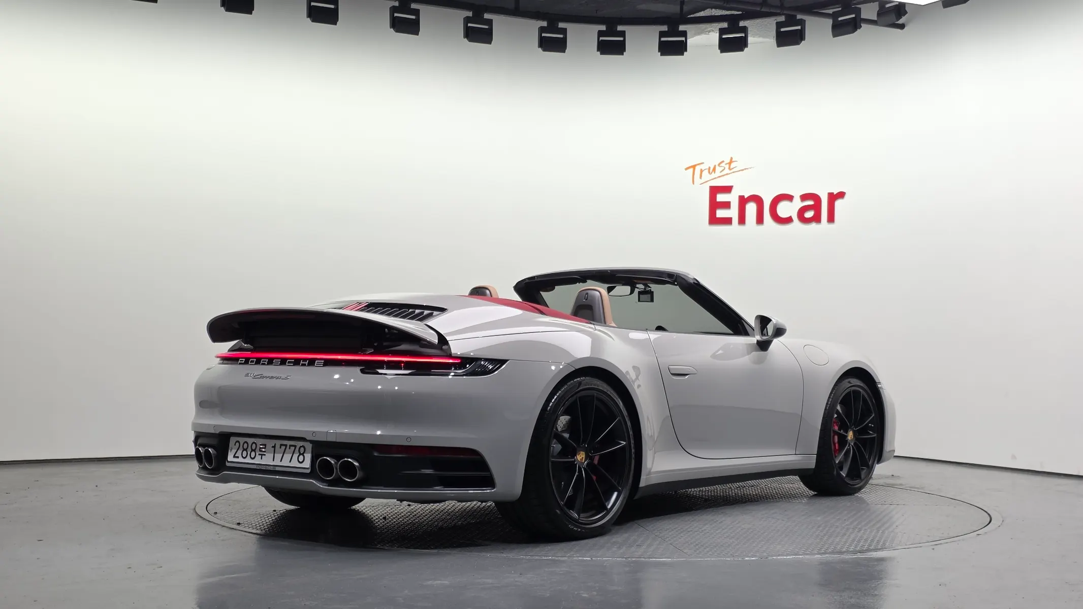 Porsche 911 (992) S 2020 2/31