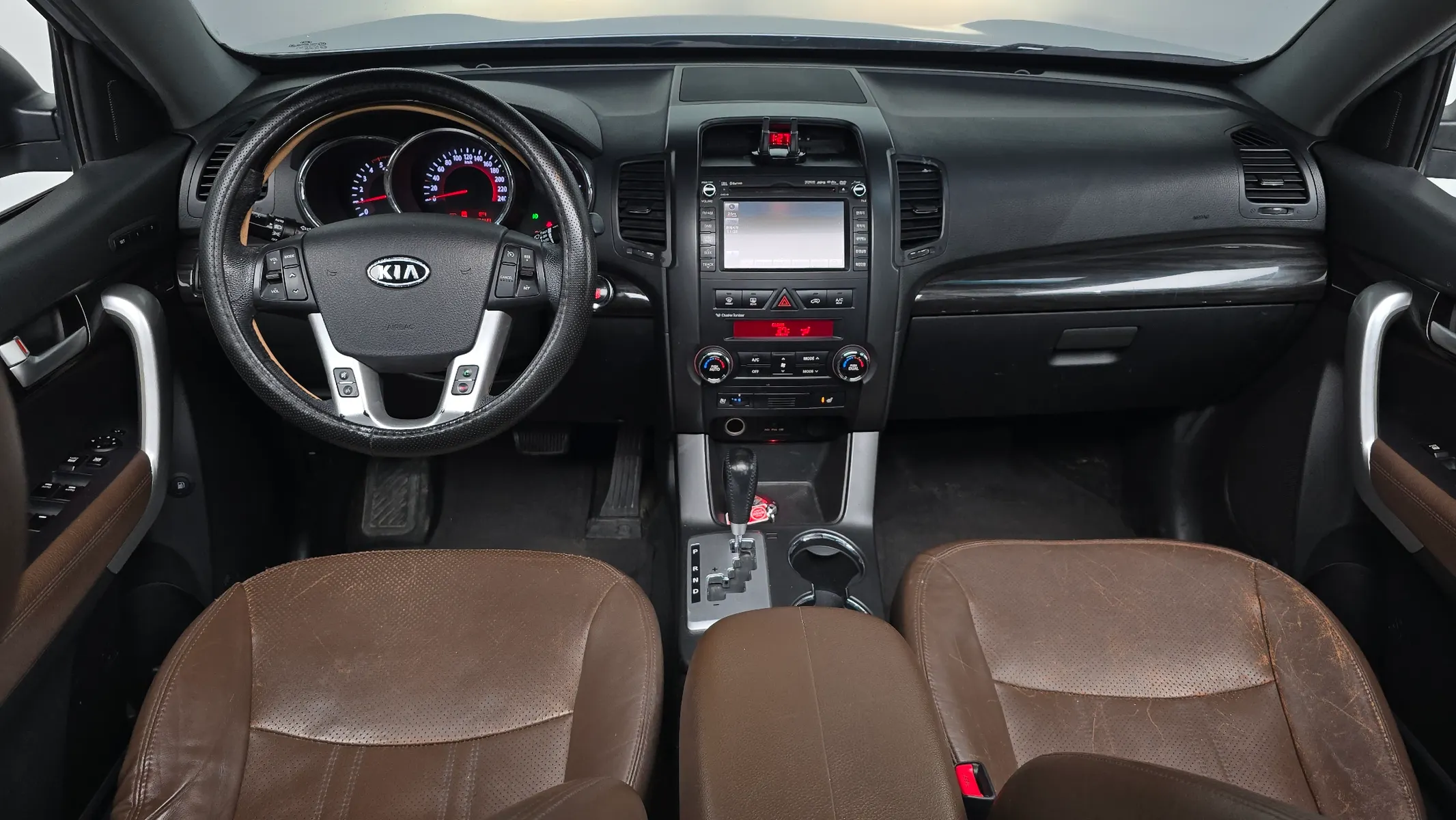 Kia R 2.0 2WD 2011 4/5