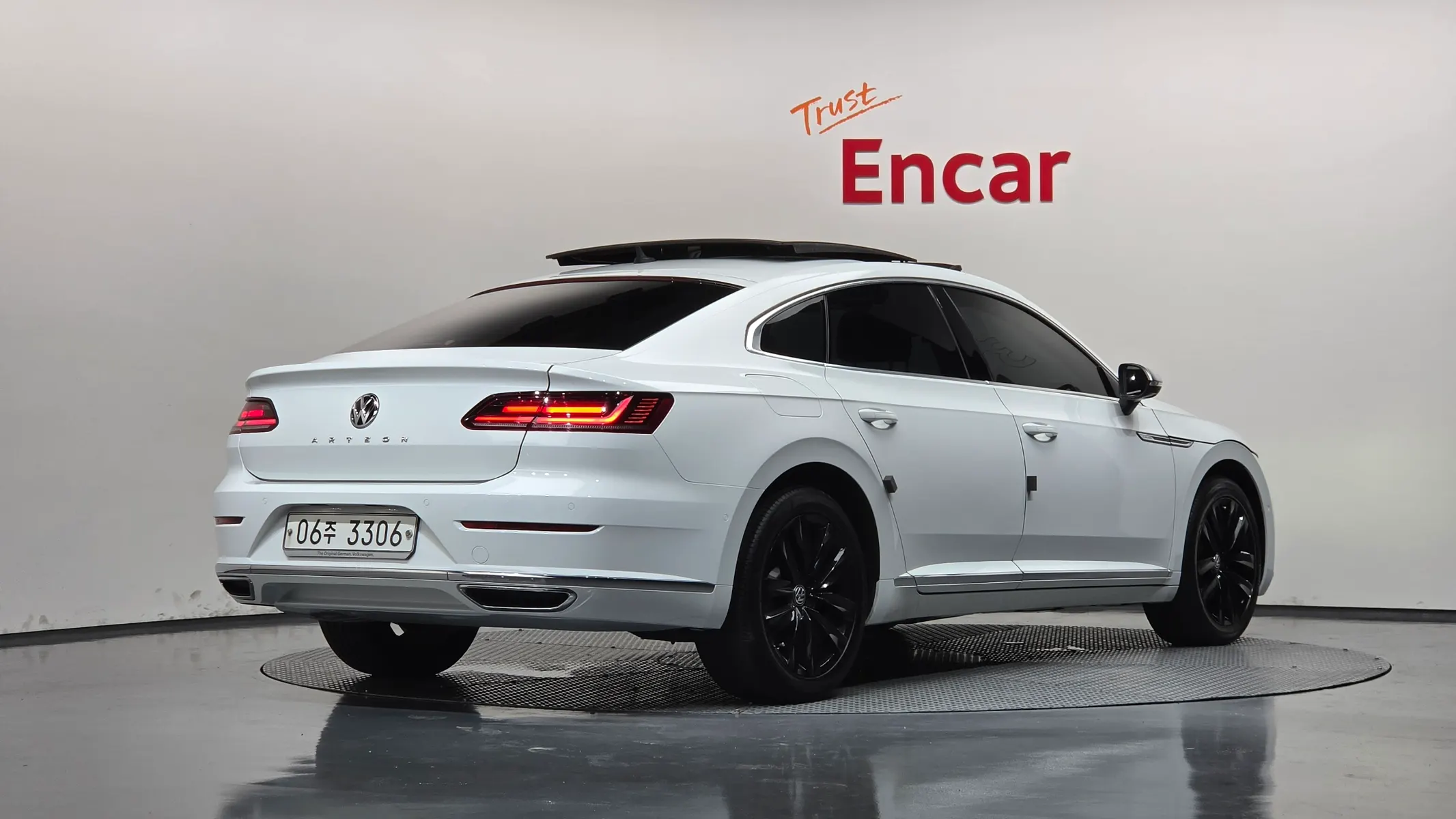 Volkswagen 아테온 2.0 TDI 2019 2/39
