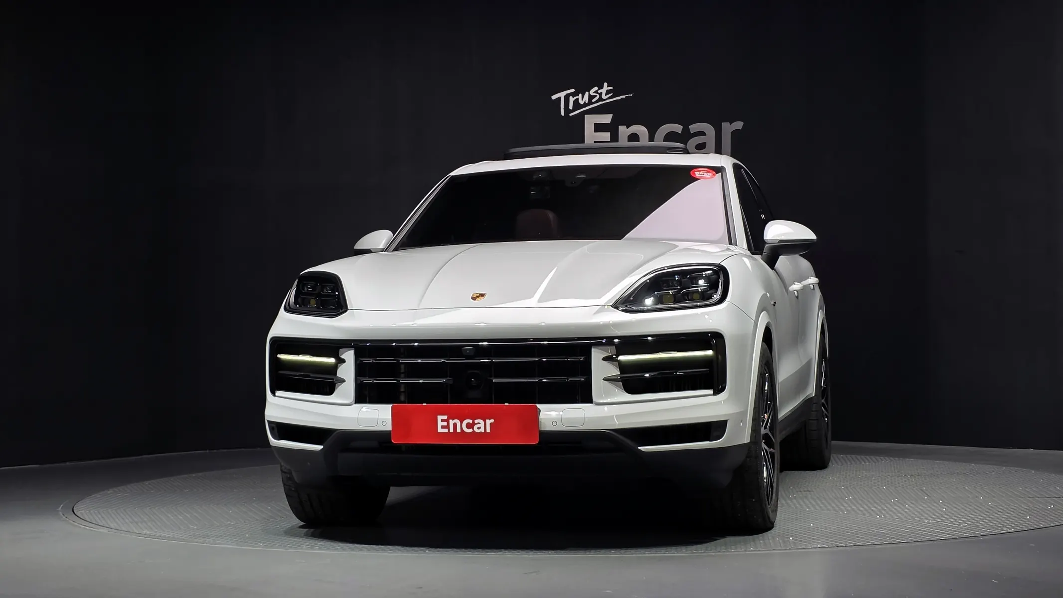 Porsche (PO536) 3.0 S E- 2025 3/21