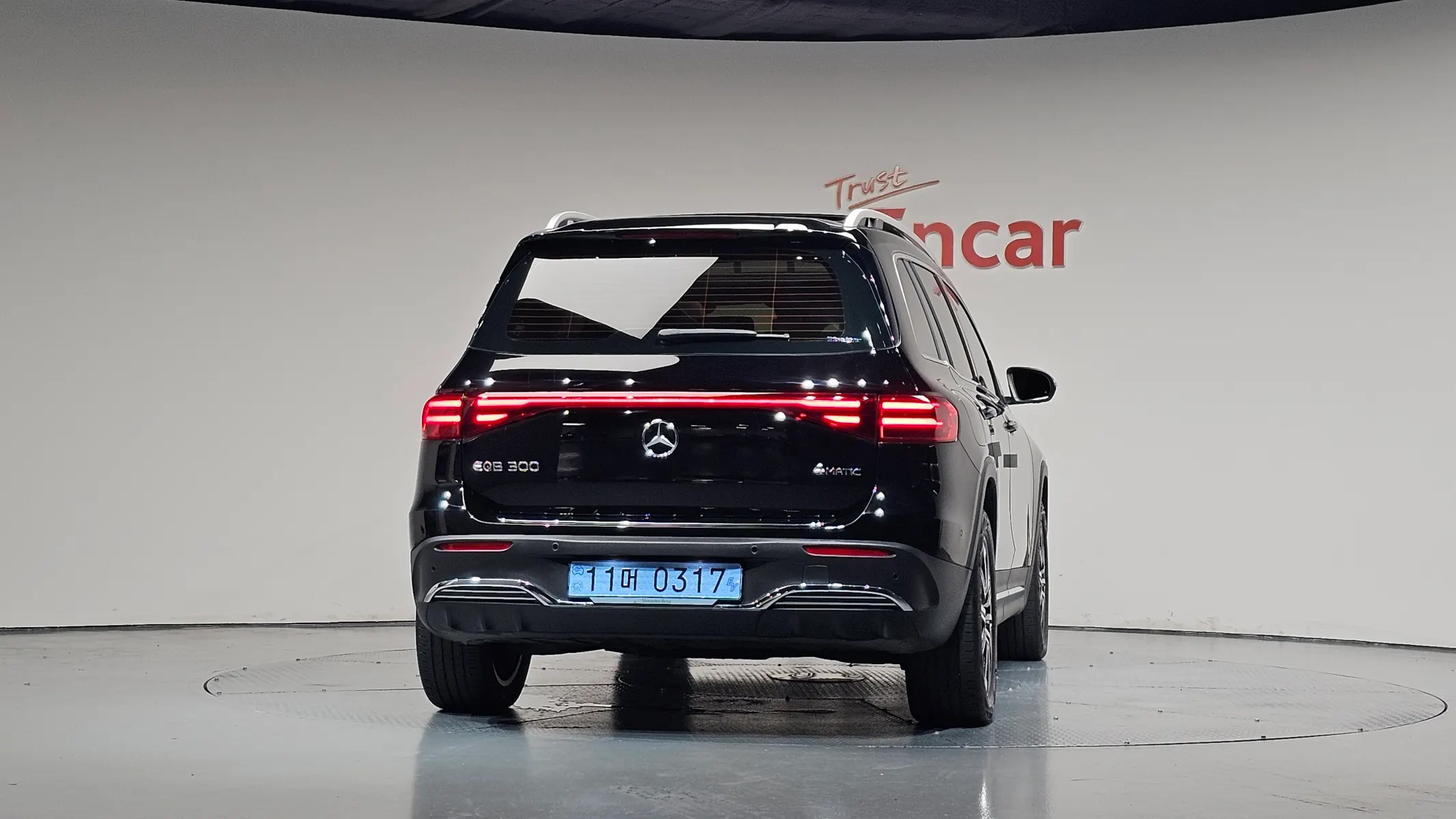Mercedes-Benz EQB X243 EQB300 4MATIC AMG 2024 3/35