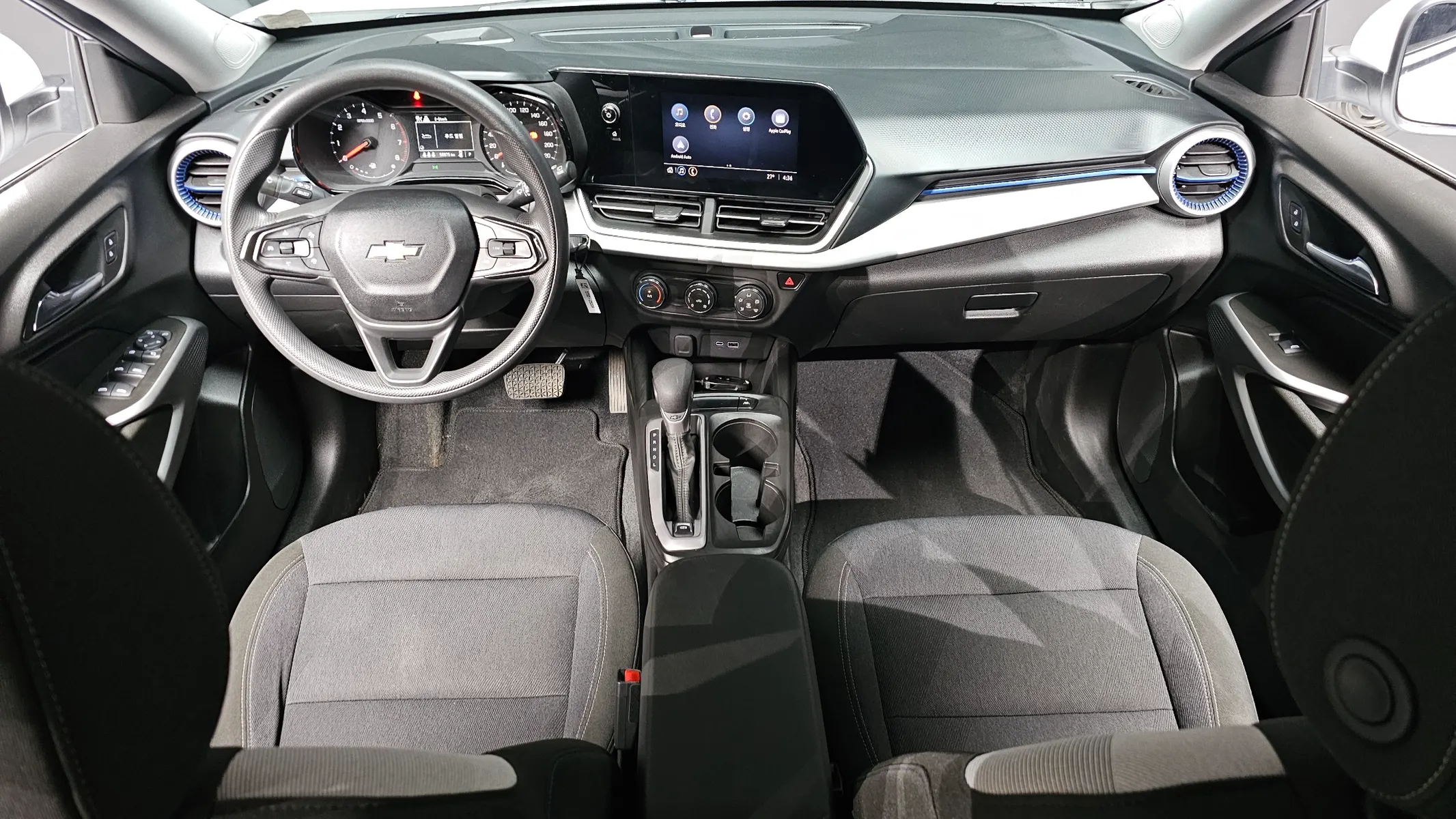 Chevrolet 트랙스 크로스오버 1.2 LS 2023 4/5