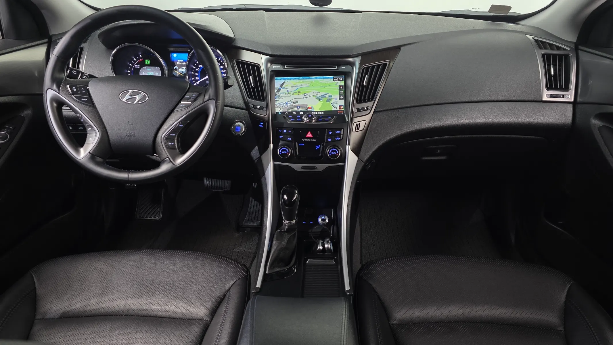 Hyundai 쏘나타 하이브리드 2.0 2014 4/5